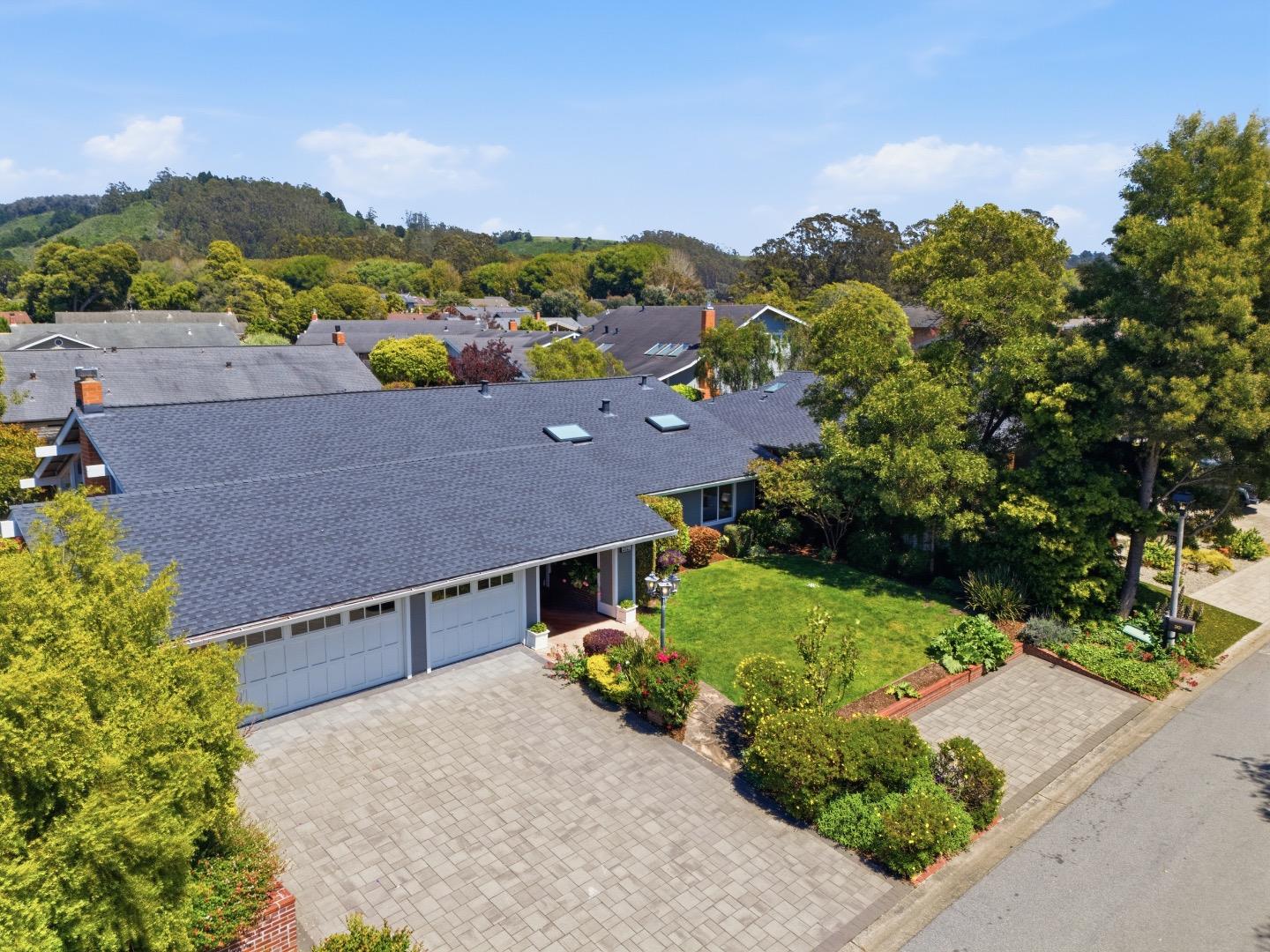 2021 Bordeaux Lane