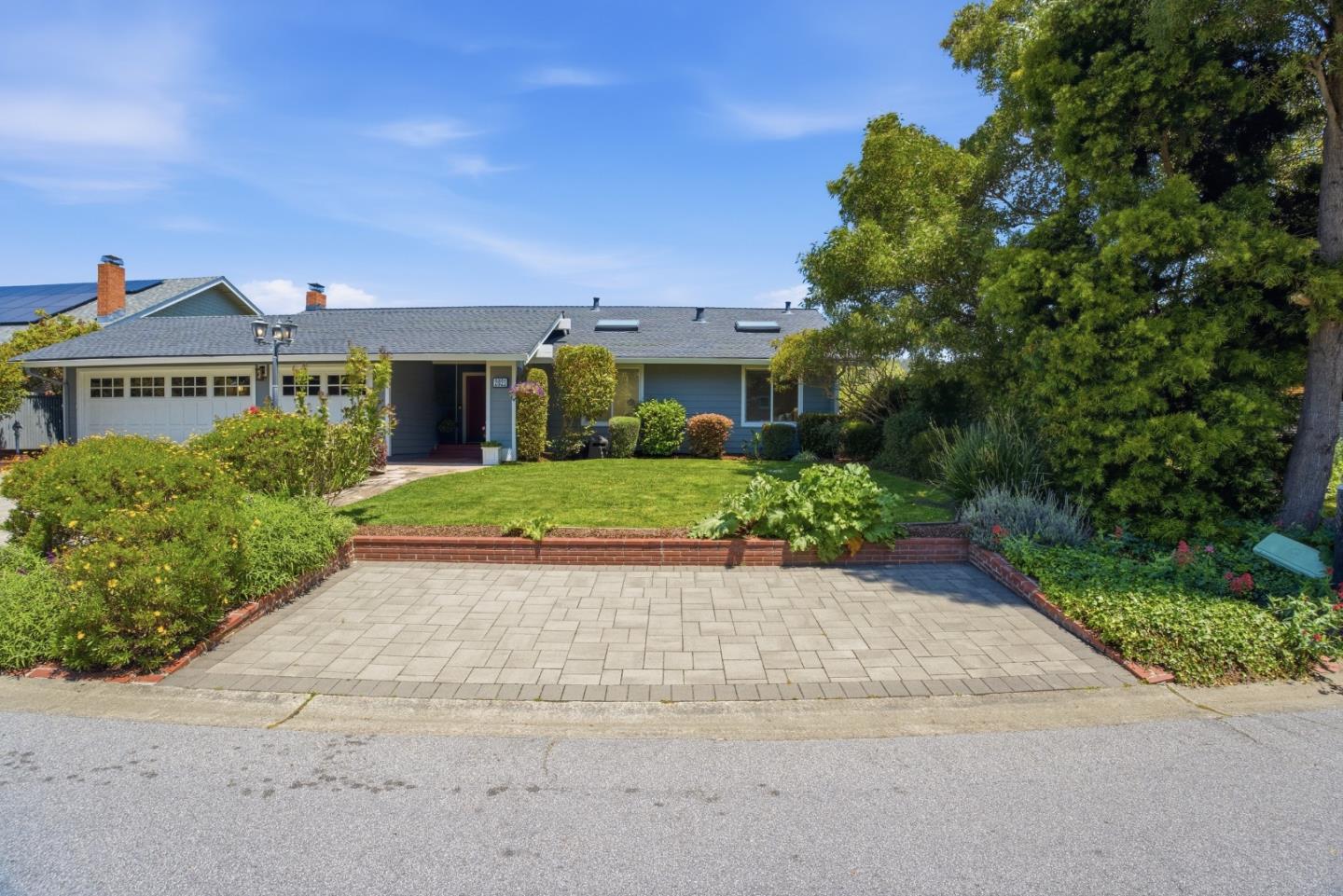 2021 Bordeaux Lane