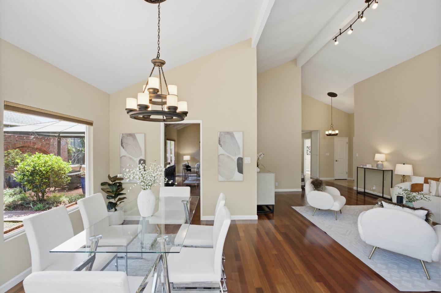 2021 Bordeaux Lane