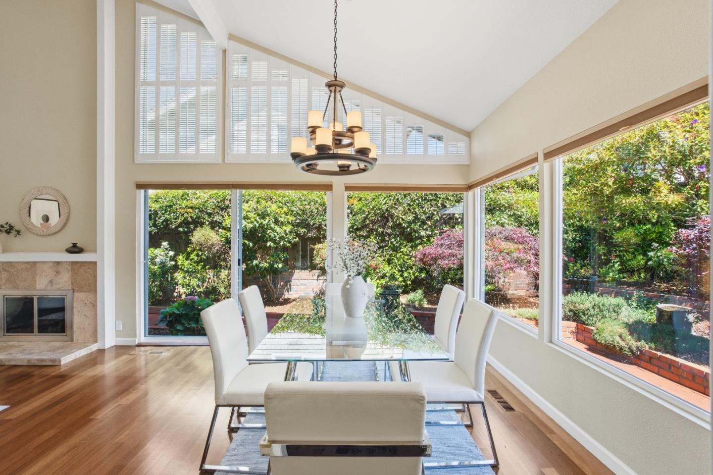 2021 Bordeaux Lane