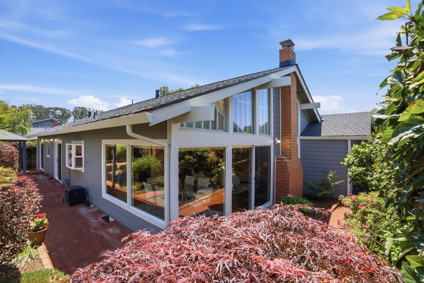 2021 Bordeaux Lane