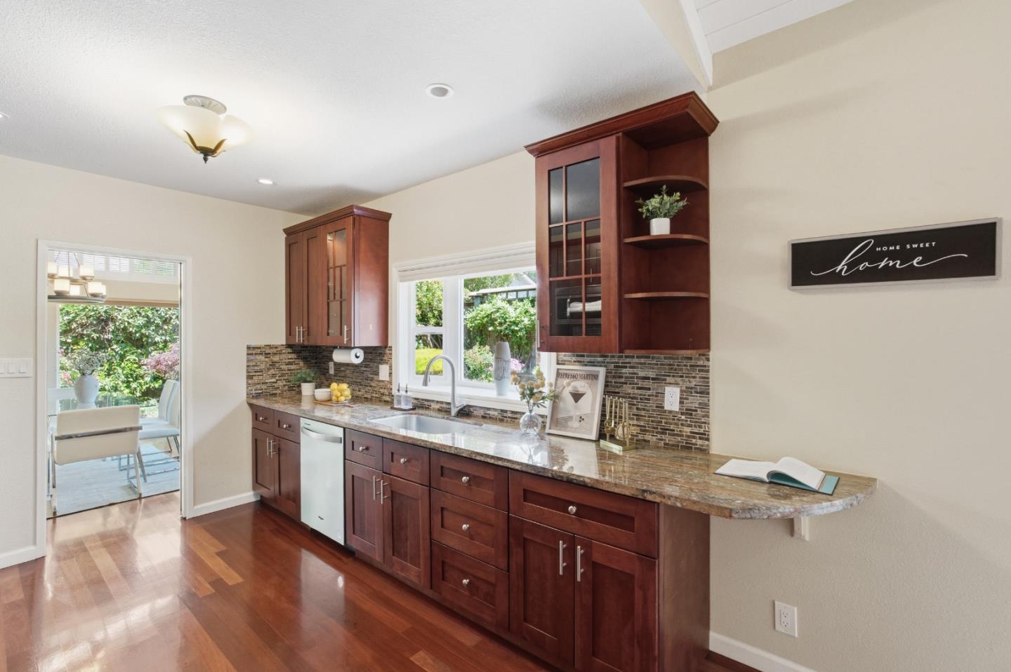 2021 Bordeaux Lane