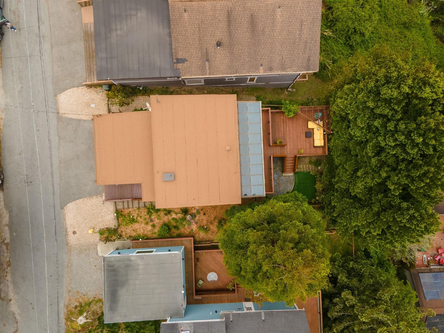 731 Lancaster BLVD