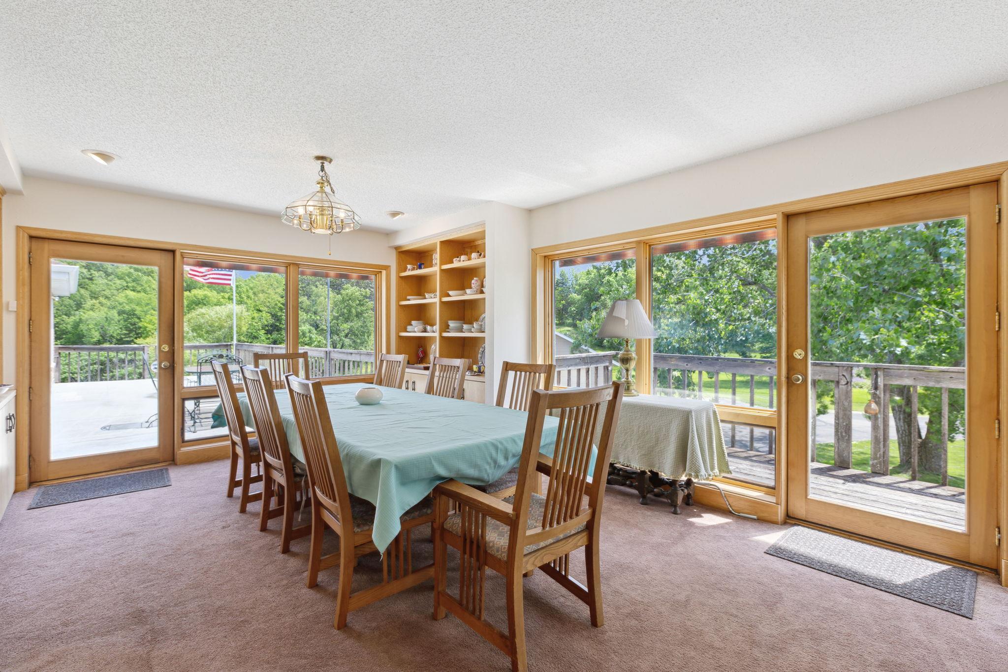 1562 Bolton Drive NW