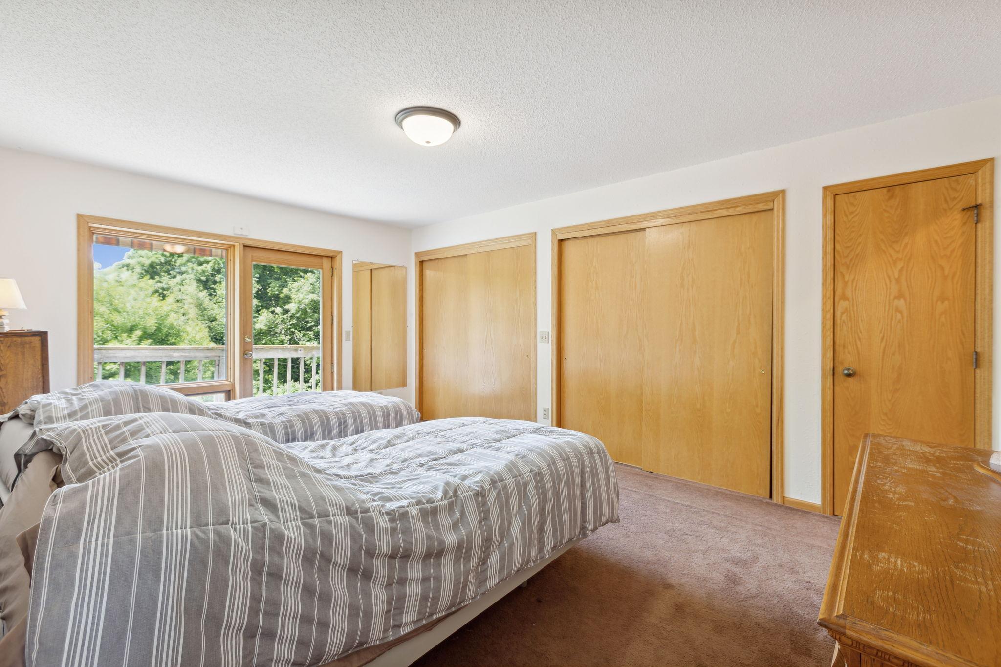 1562 Bolton Drive NW