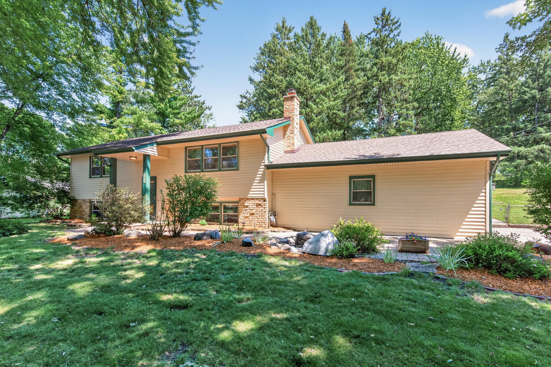 6911 Ticonderoga Trail