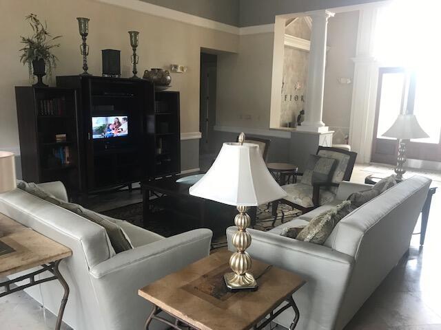 1101 Myrtlewood Circle E 101