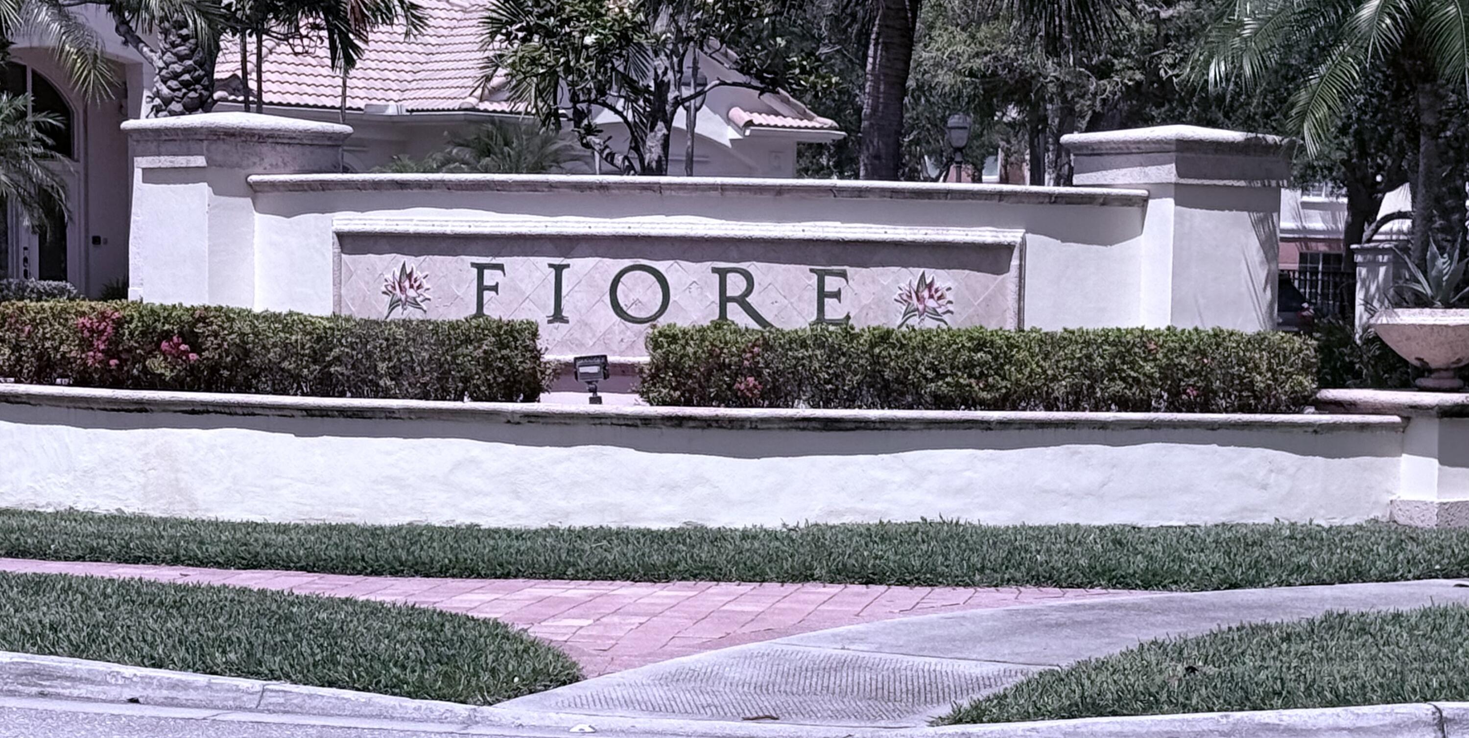1101 Myrtlewood Circle E 101