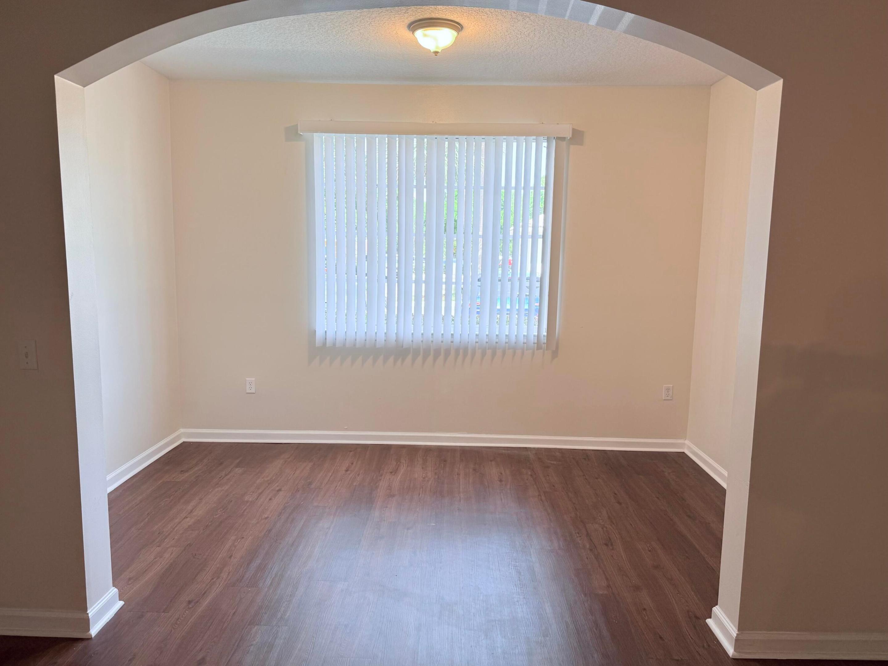 1101 Myrtlewood Circle E 101
