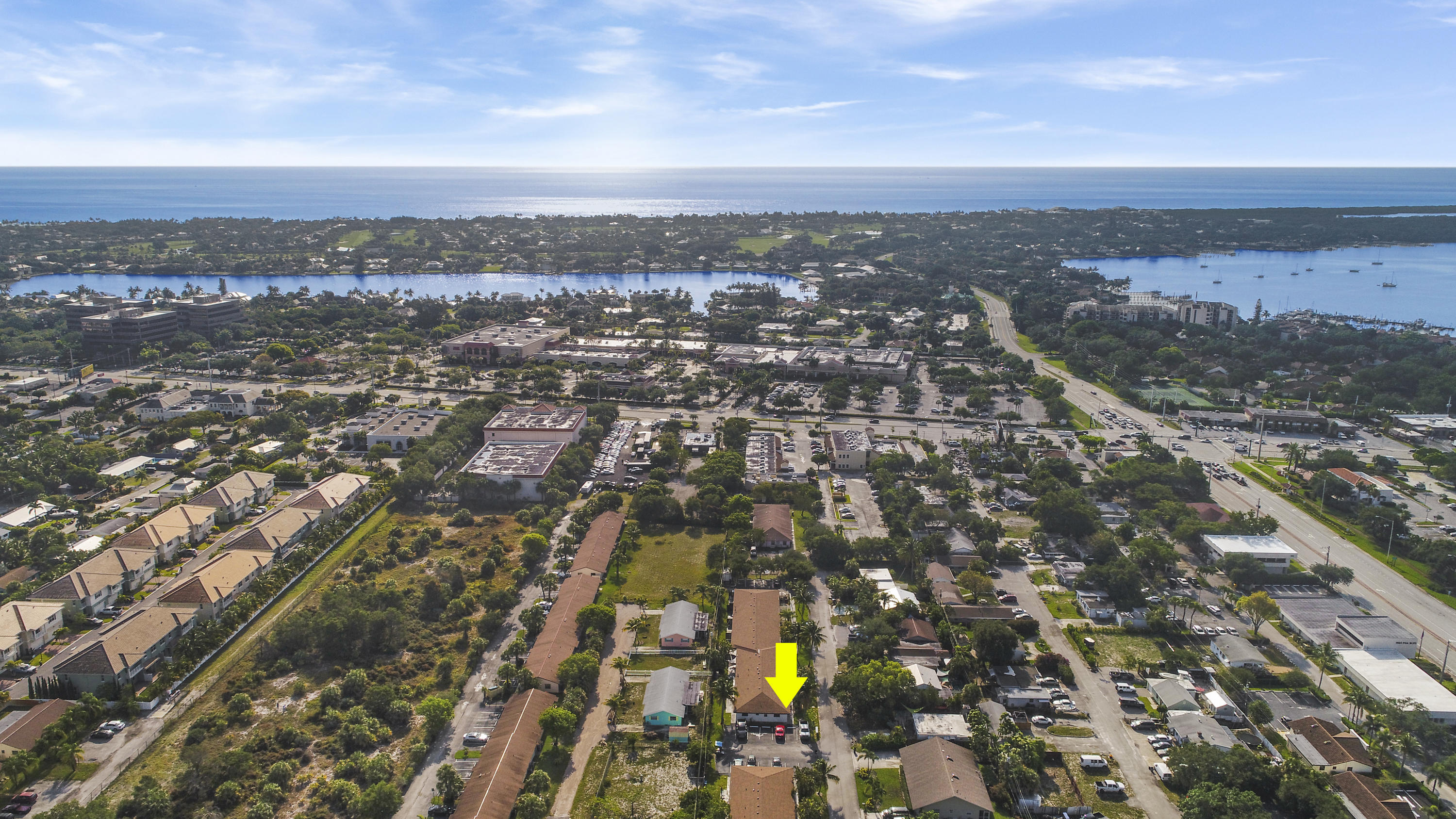 1919 Doffer Lane 1933, Juno Ridge Unit: 1933