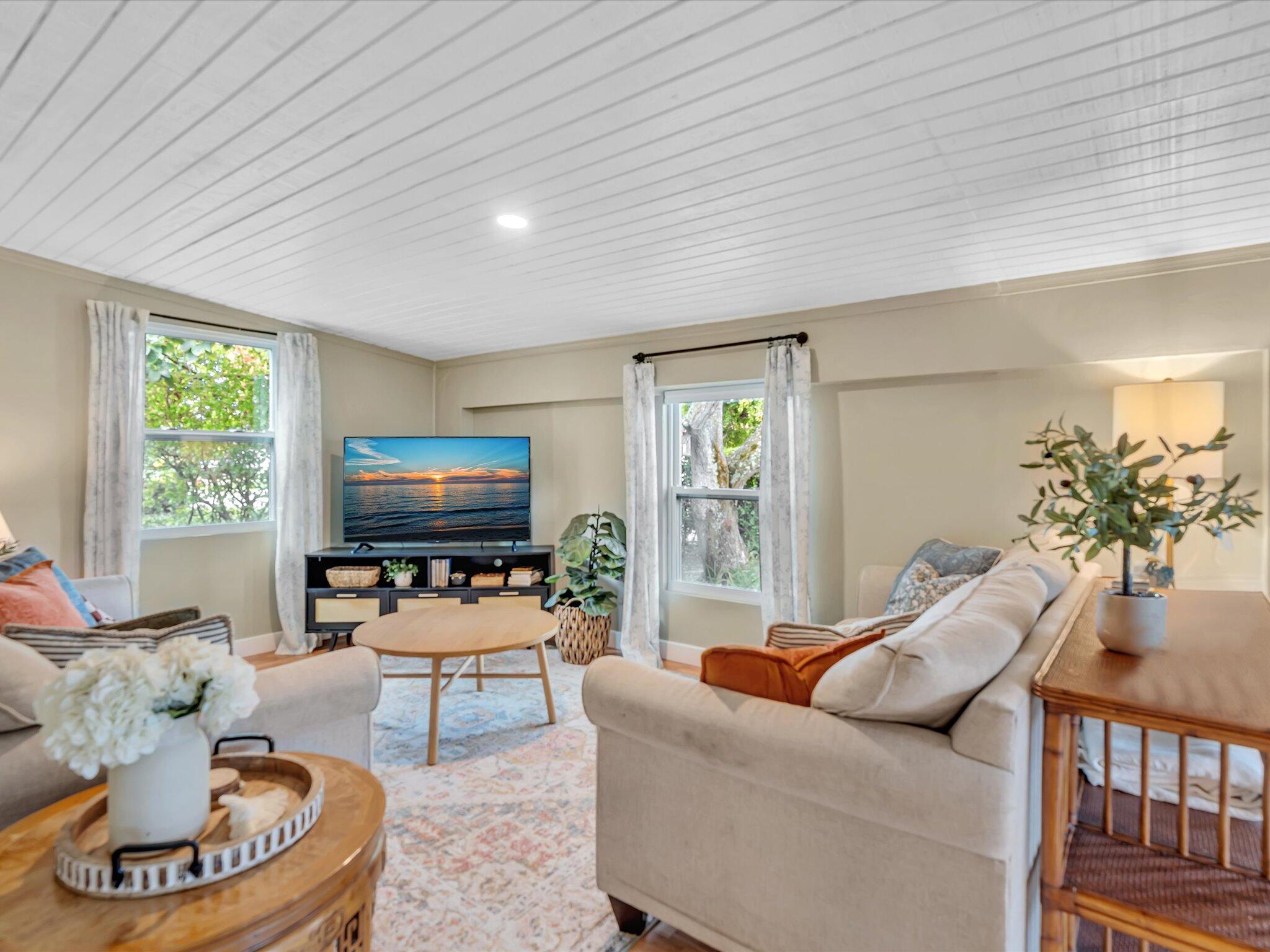 2192 Bonnie Drive