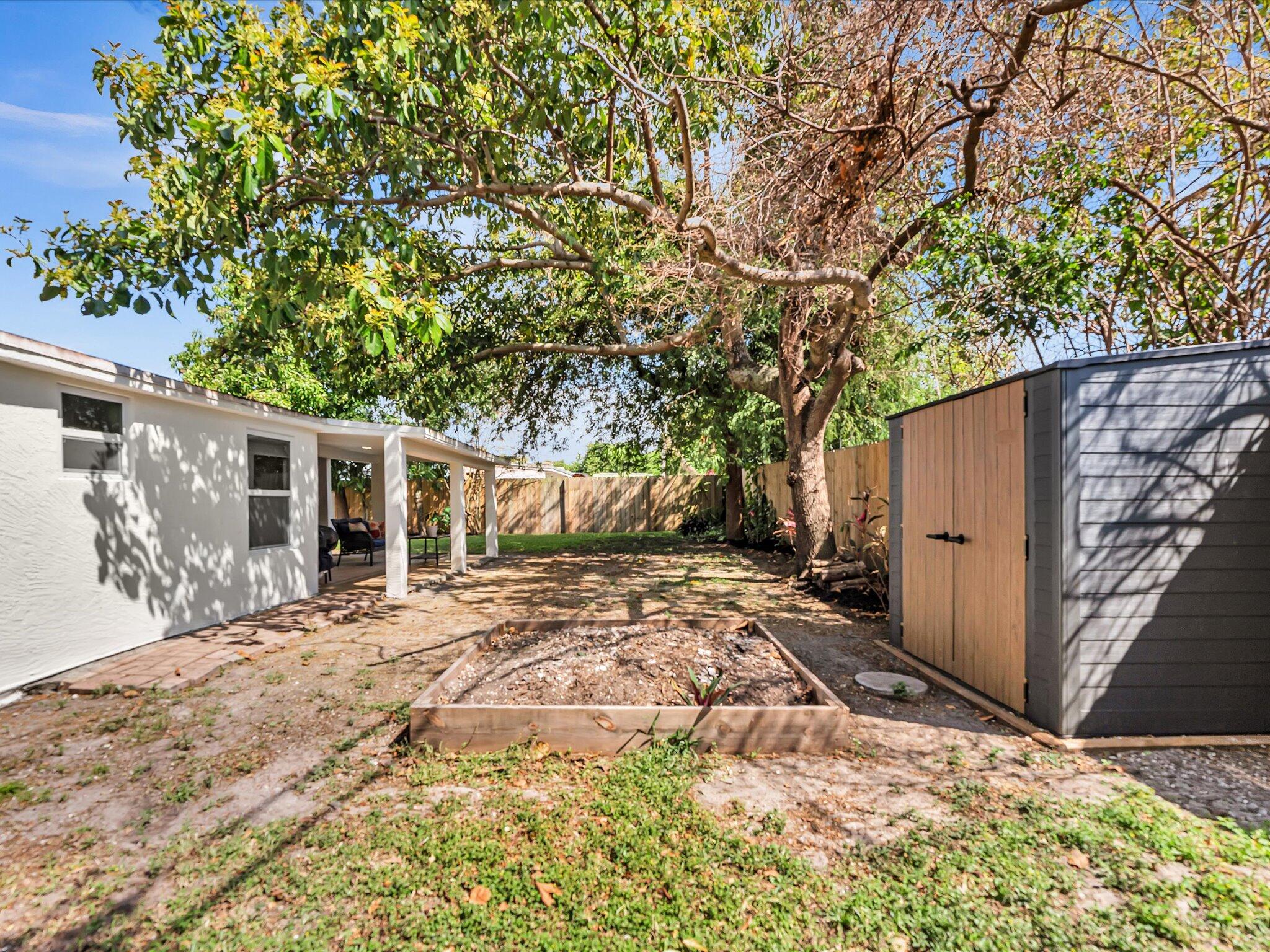 2192 Bonnie Drive
