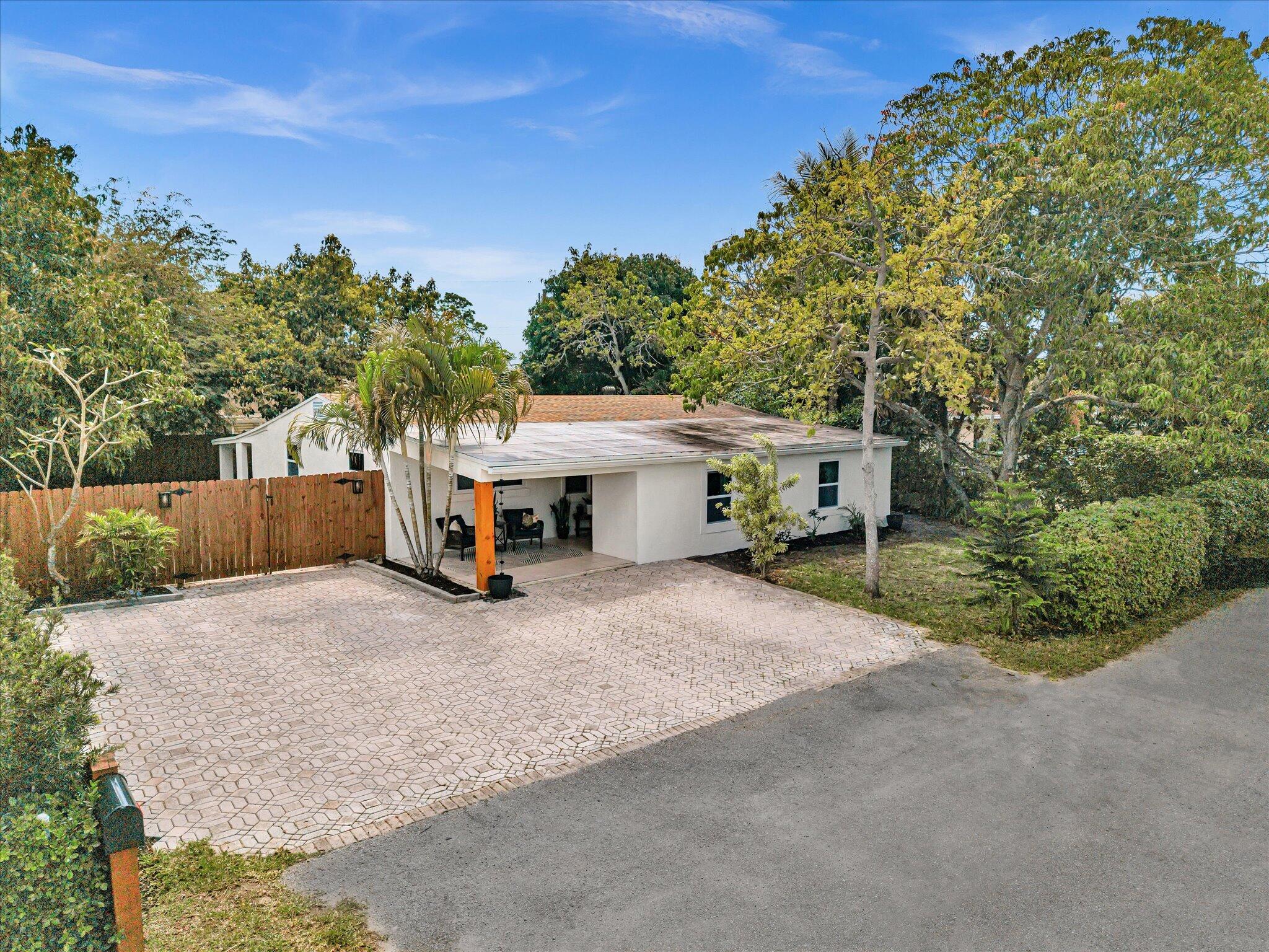 2192 Bonnie Drive