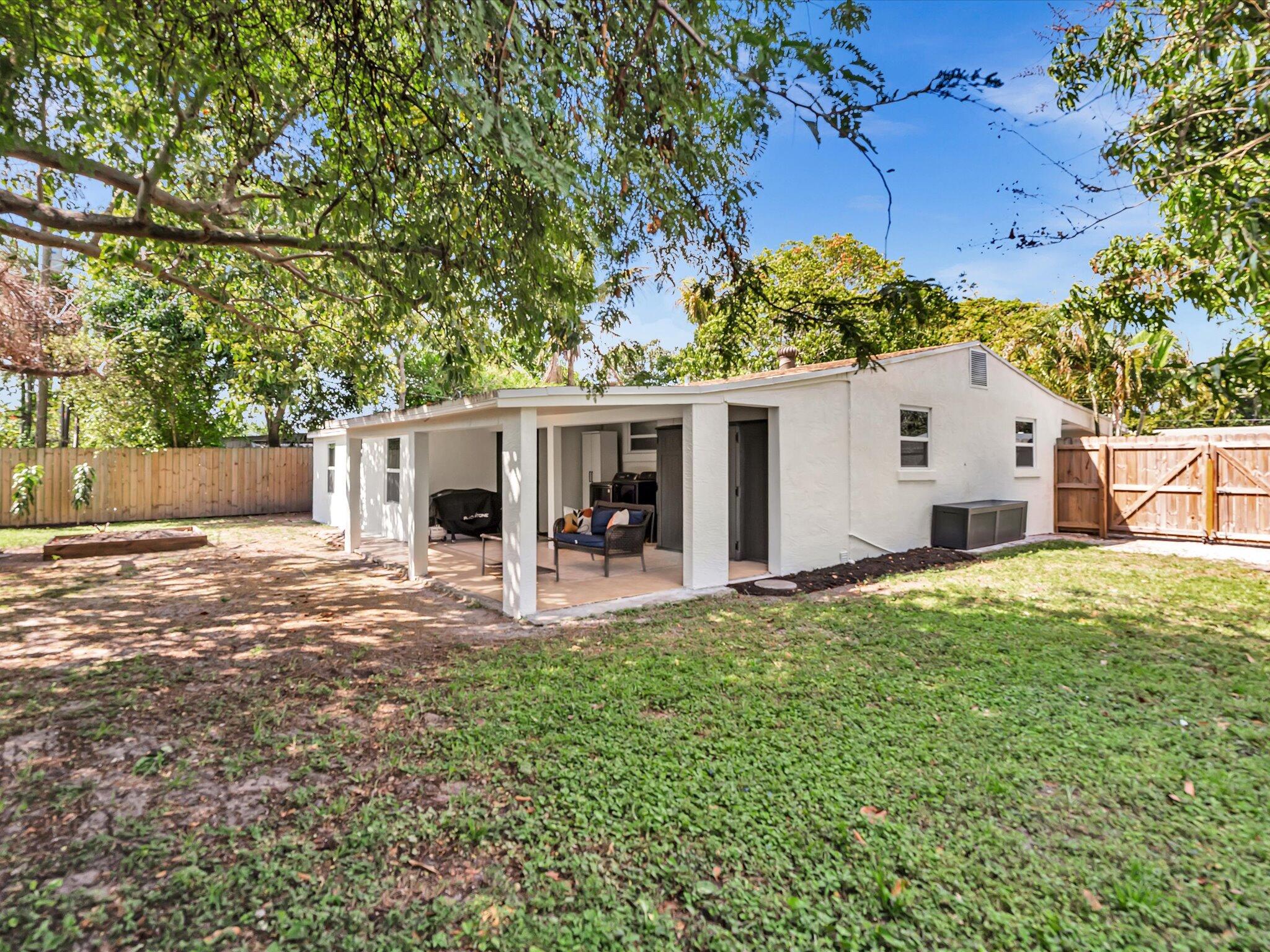 2192 Bonnie Drive