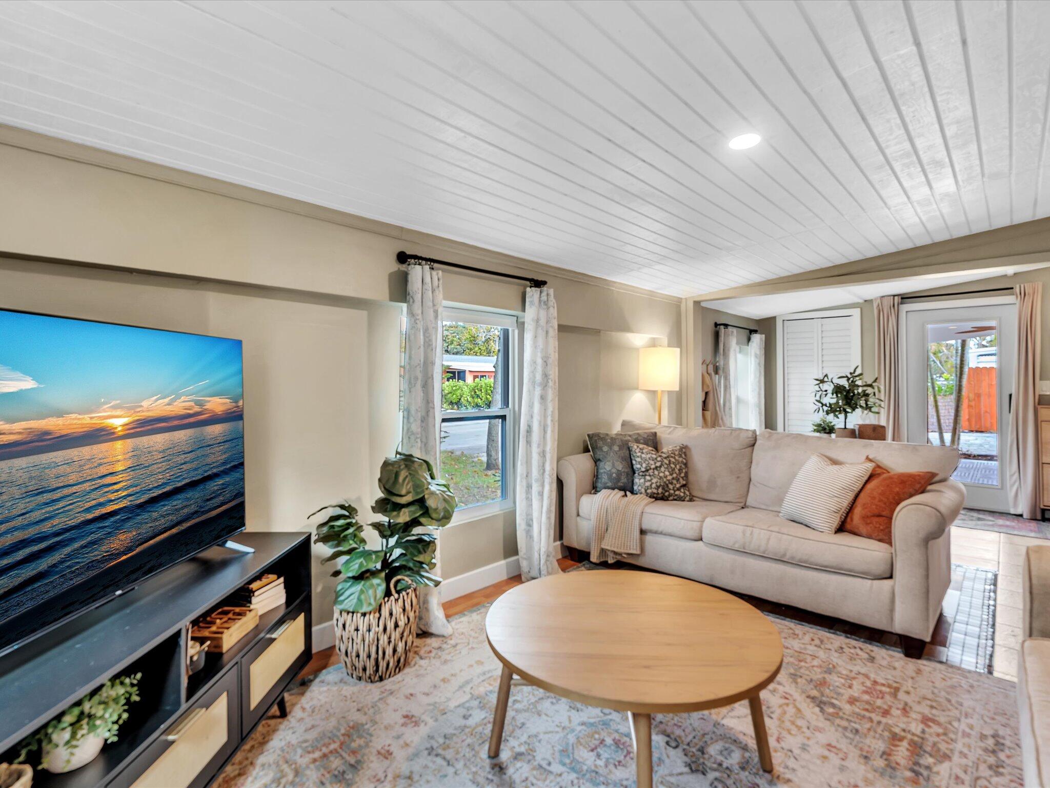 2192 Bonnie Drive