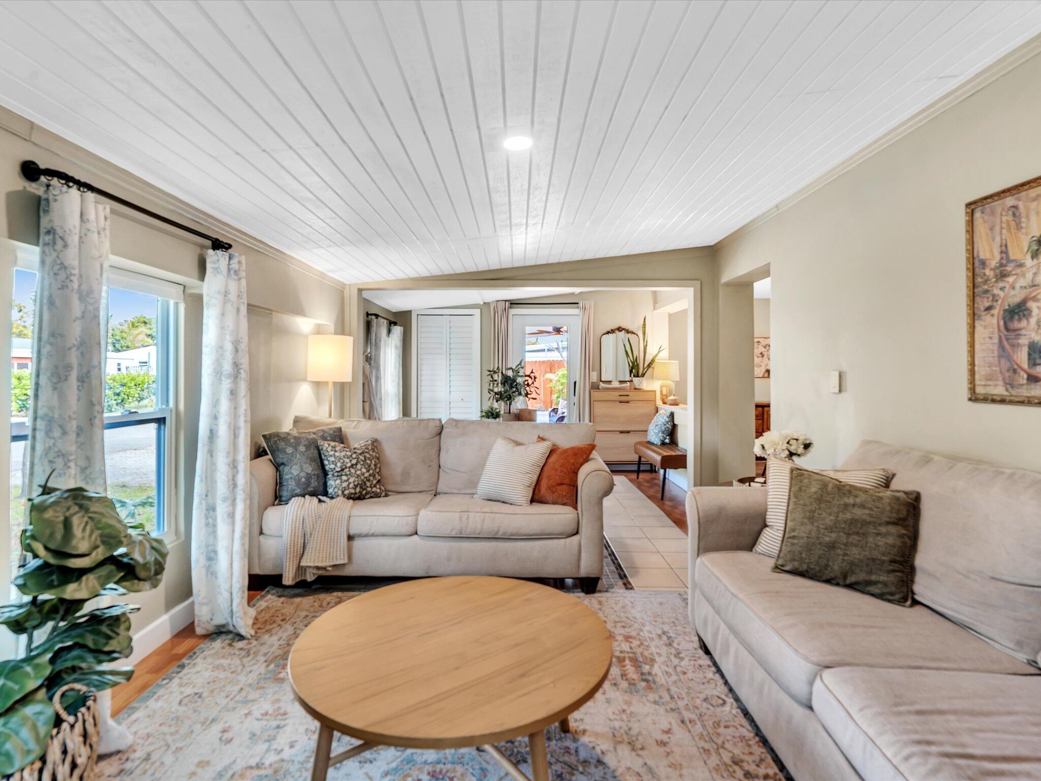 2192 Bonnie Drive