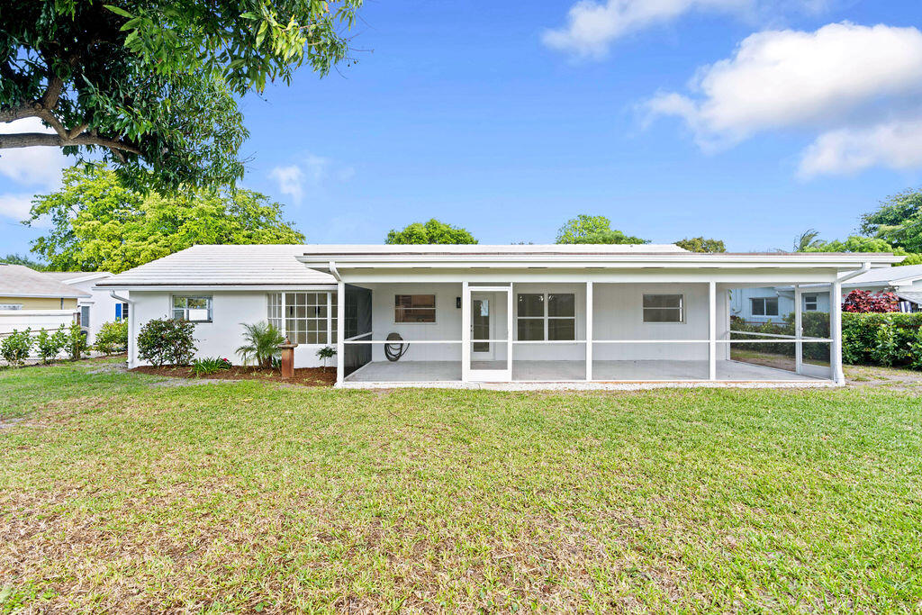 817 Westwind Drive