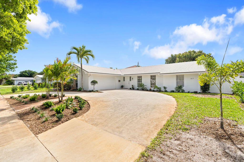 817 Westwind Drive
