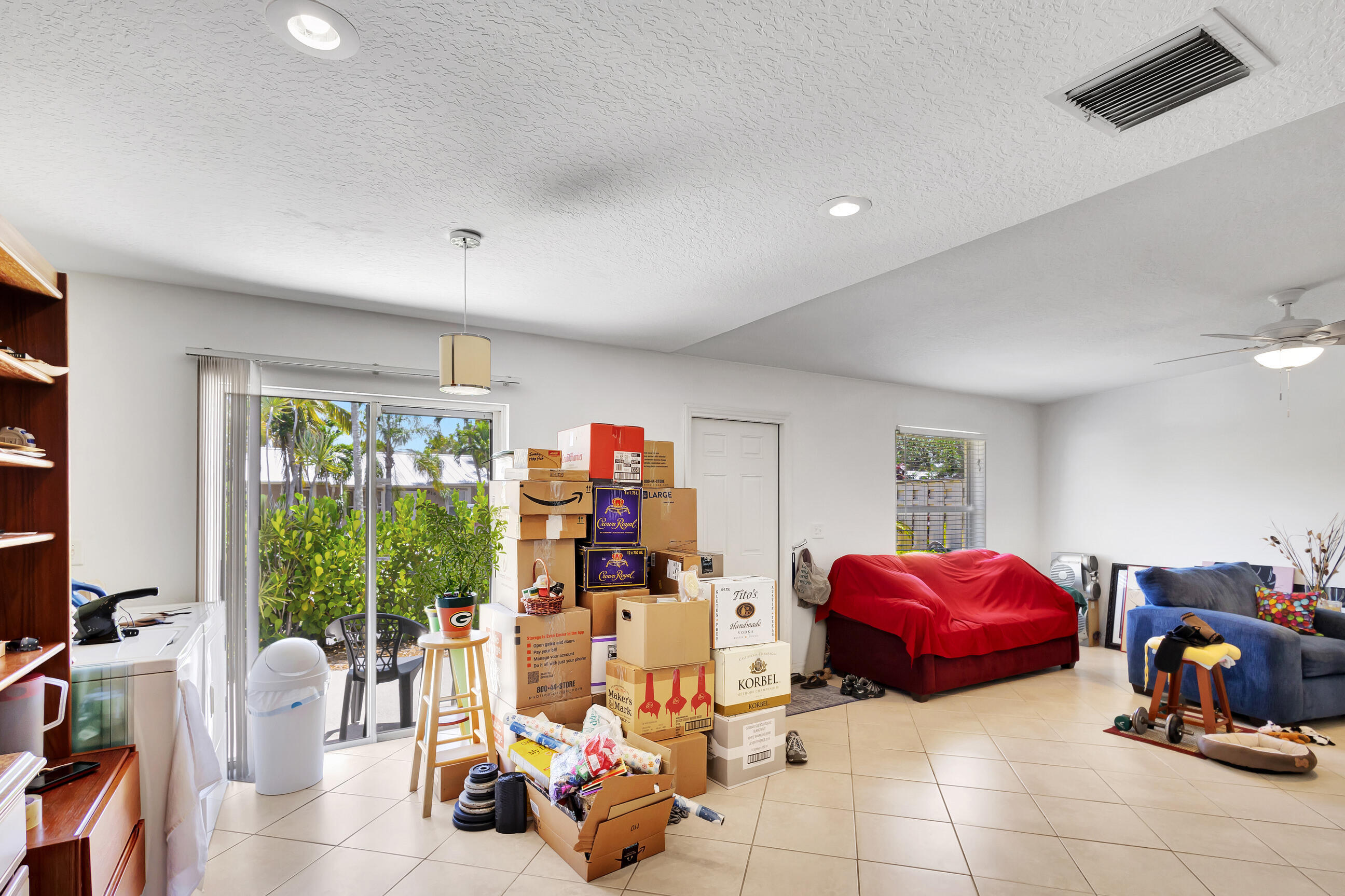 1919 Doffer Lane, Juno Ridge