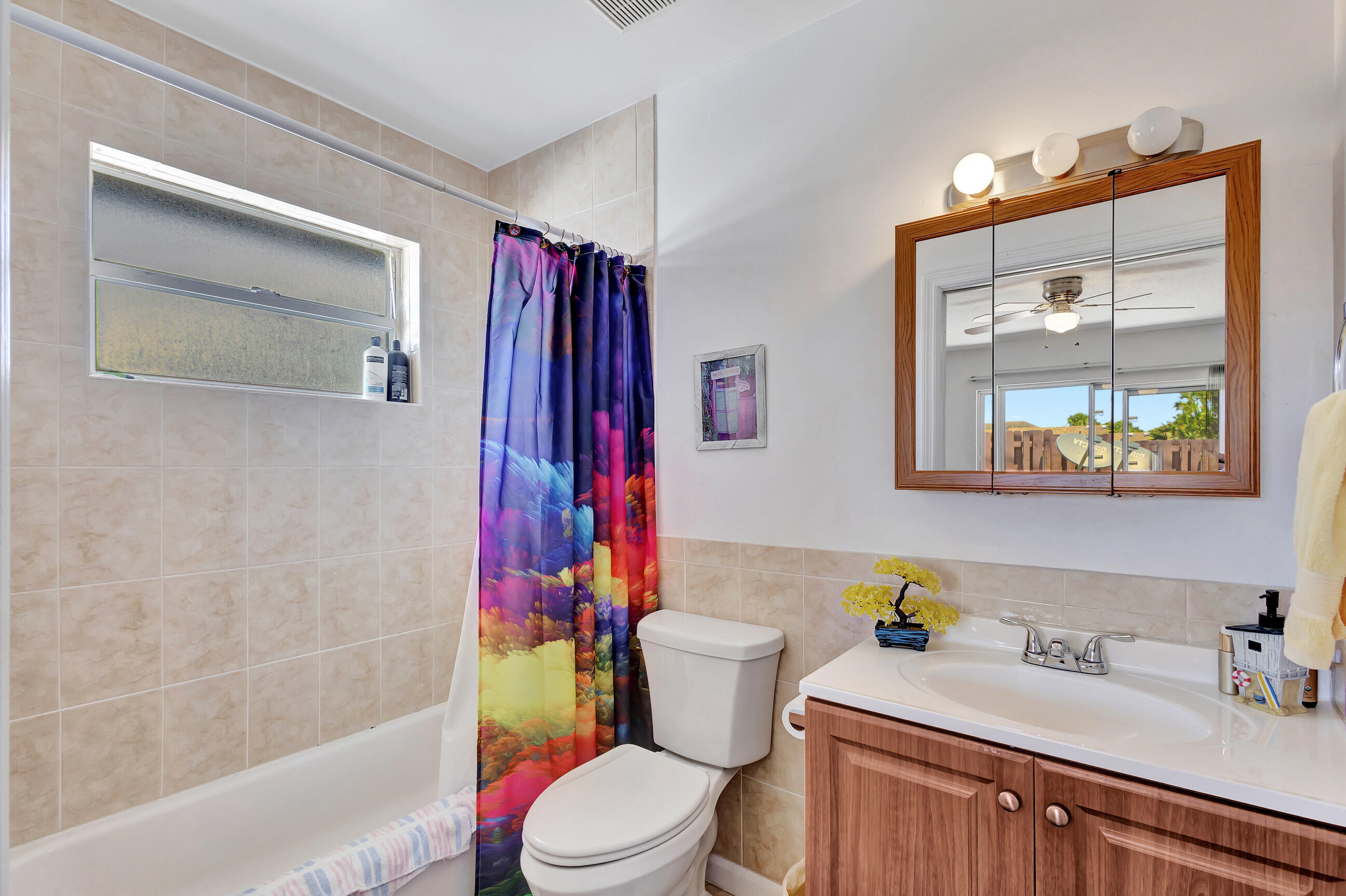 1919 Doffer Lane, Juno Ridge
