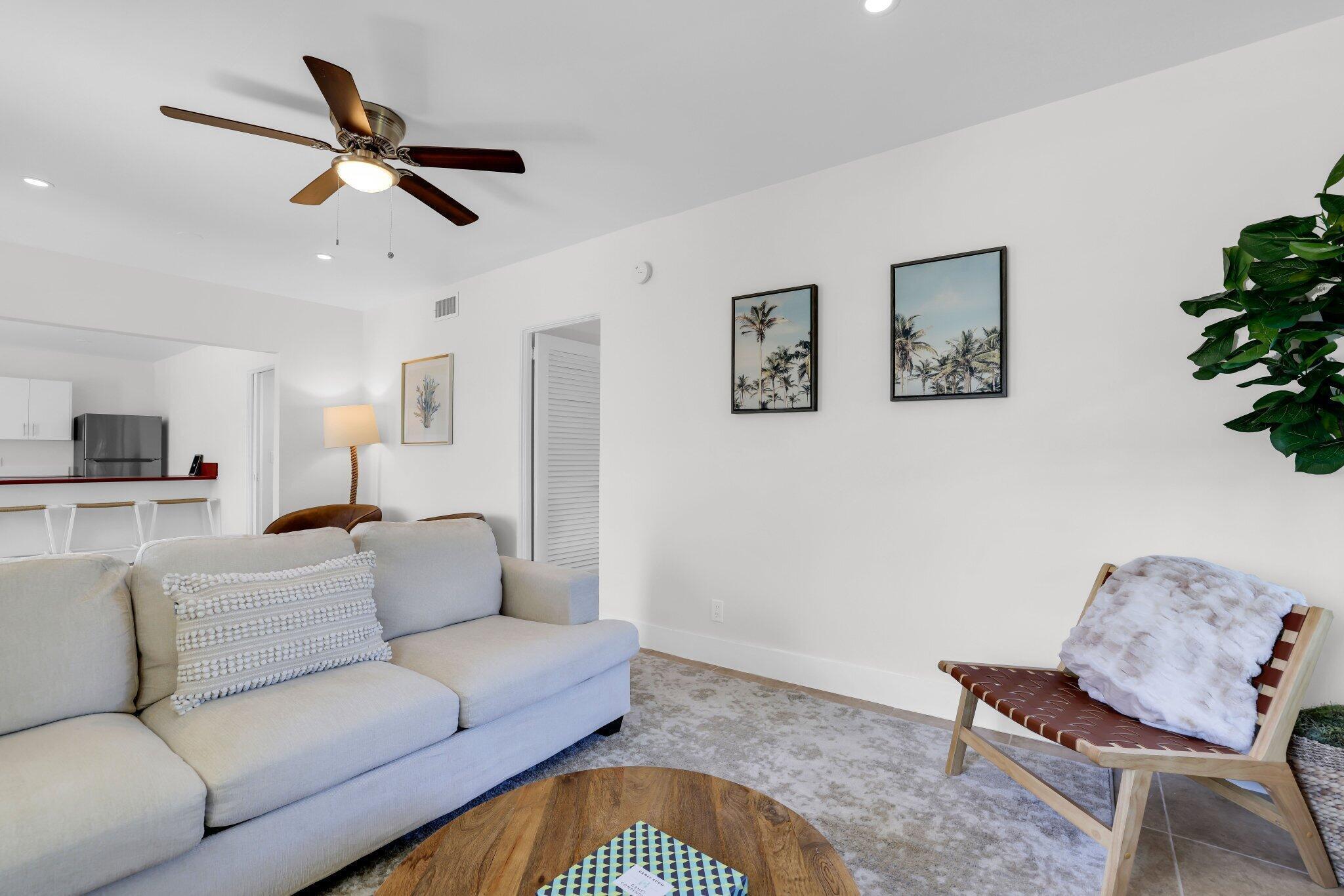 320 Inlet Way 4
