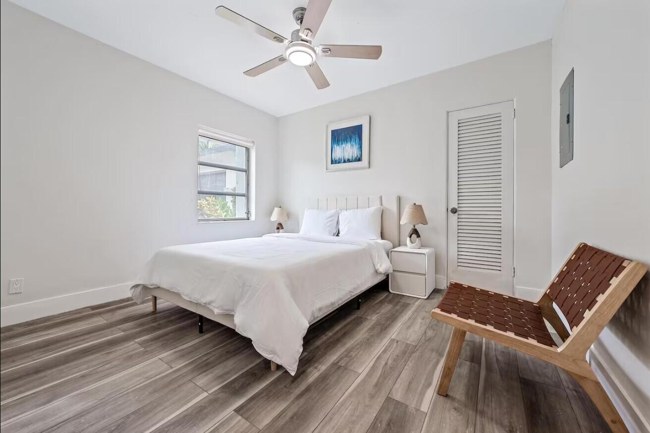 320 Inlet Way 1