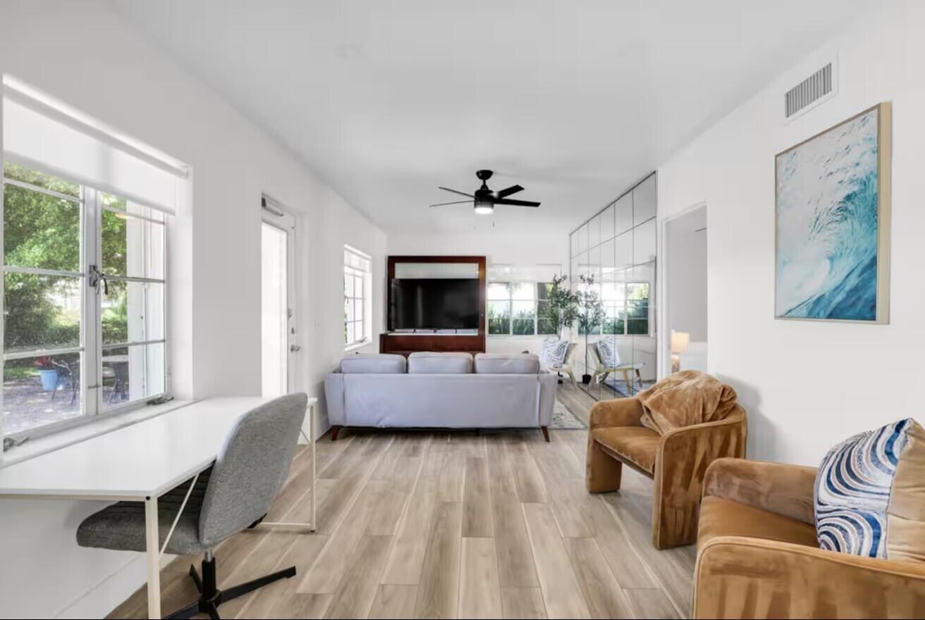 320 Inlet Way 1