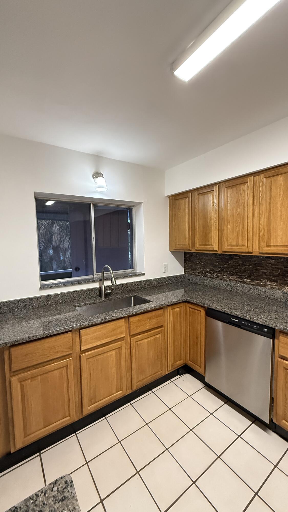 231 Bamboo Road 4