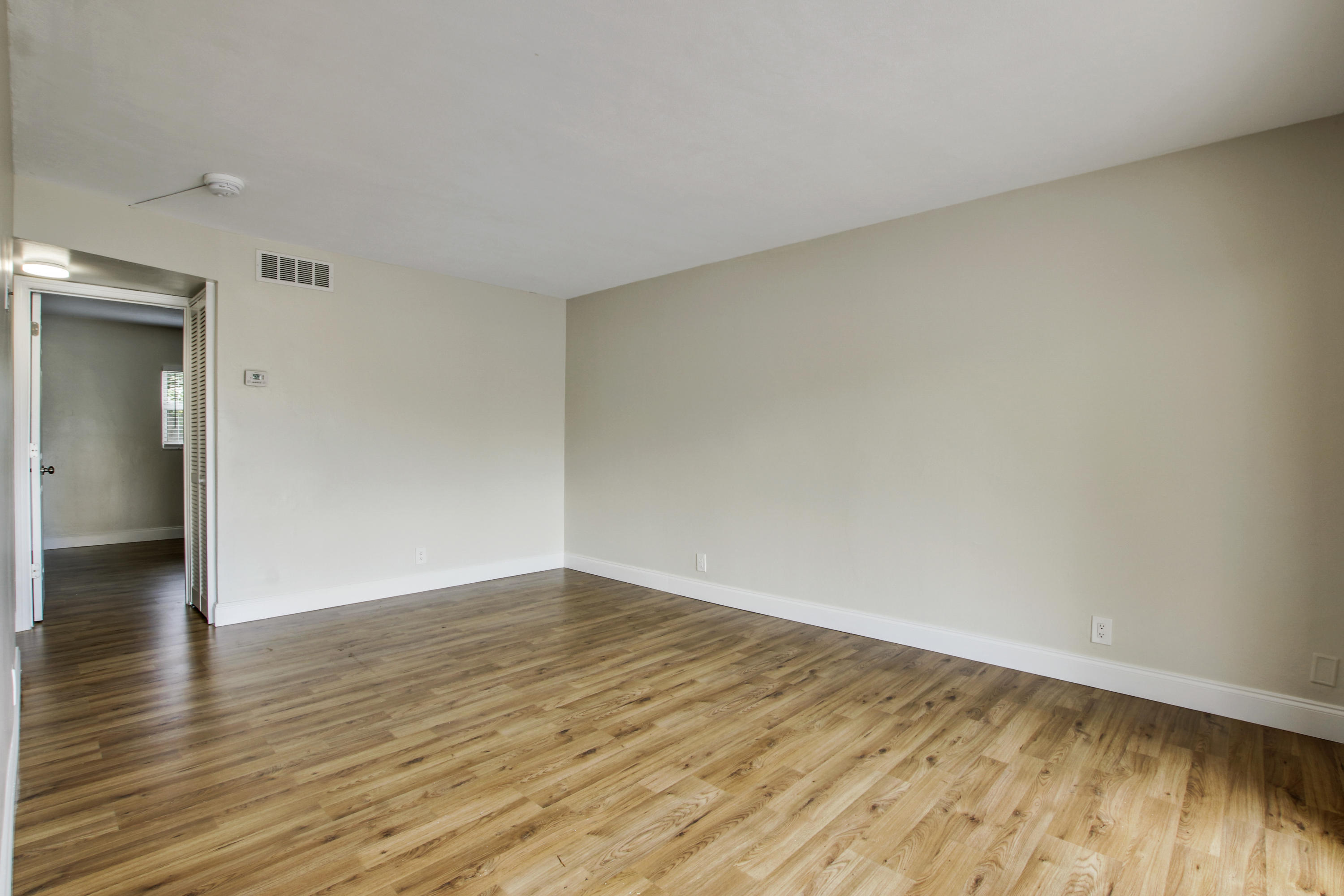 593 PALMETTO Drive 1