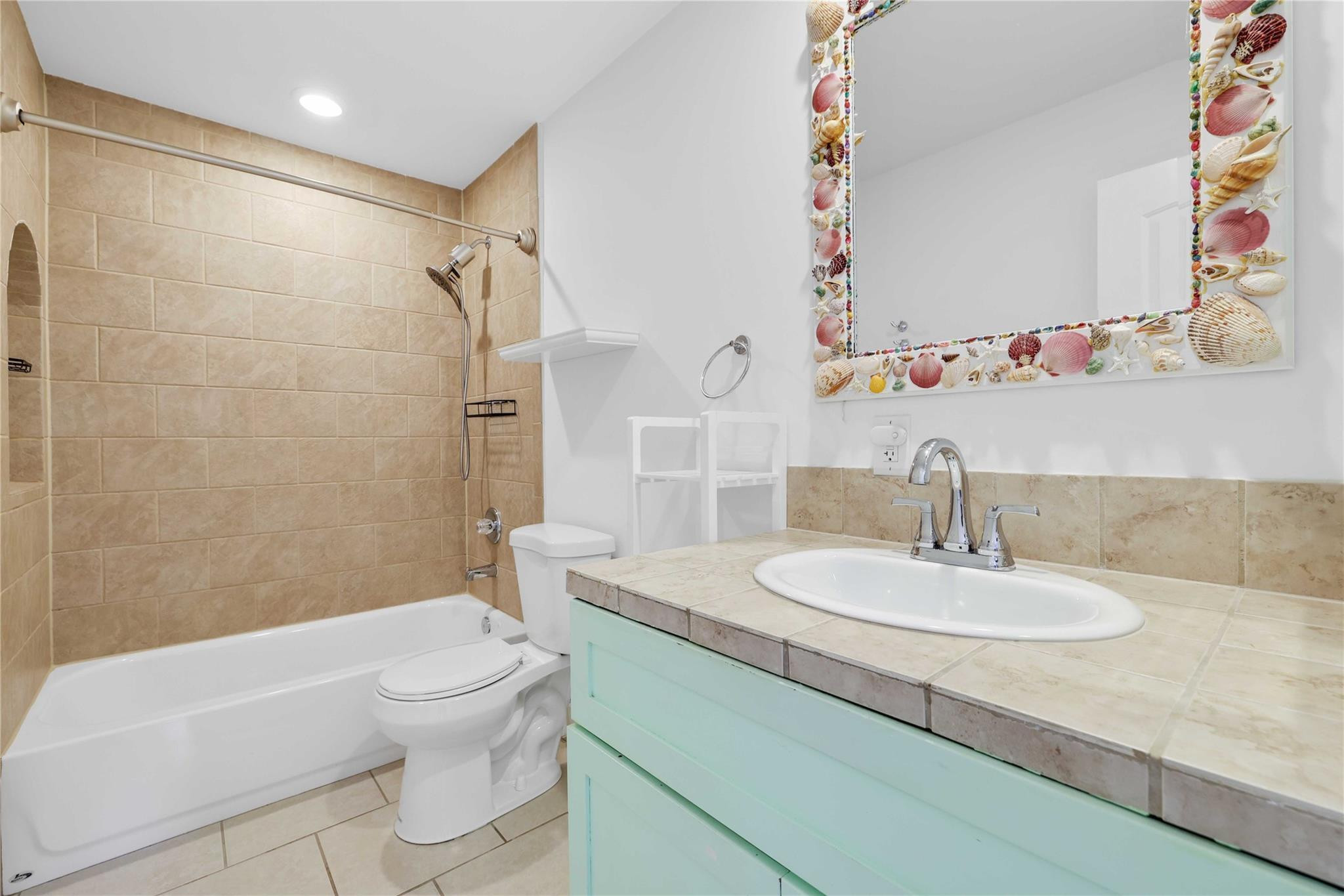 413 Philadelphia Drive