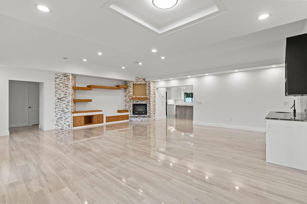1051 Powell Drive