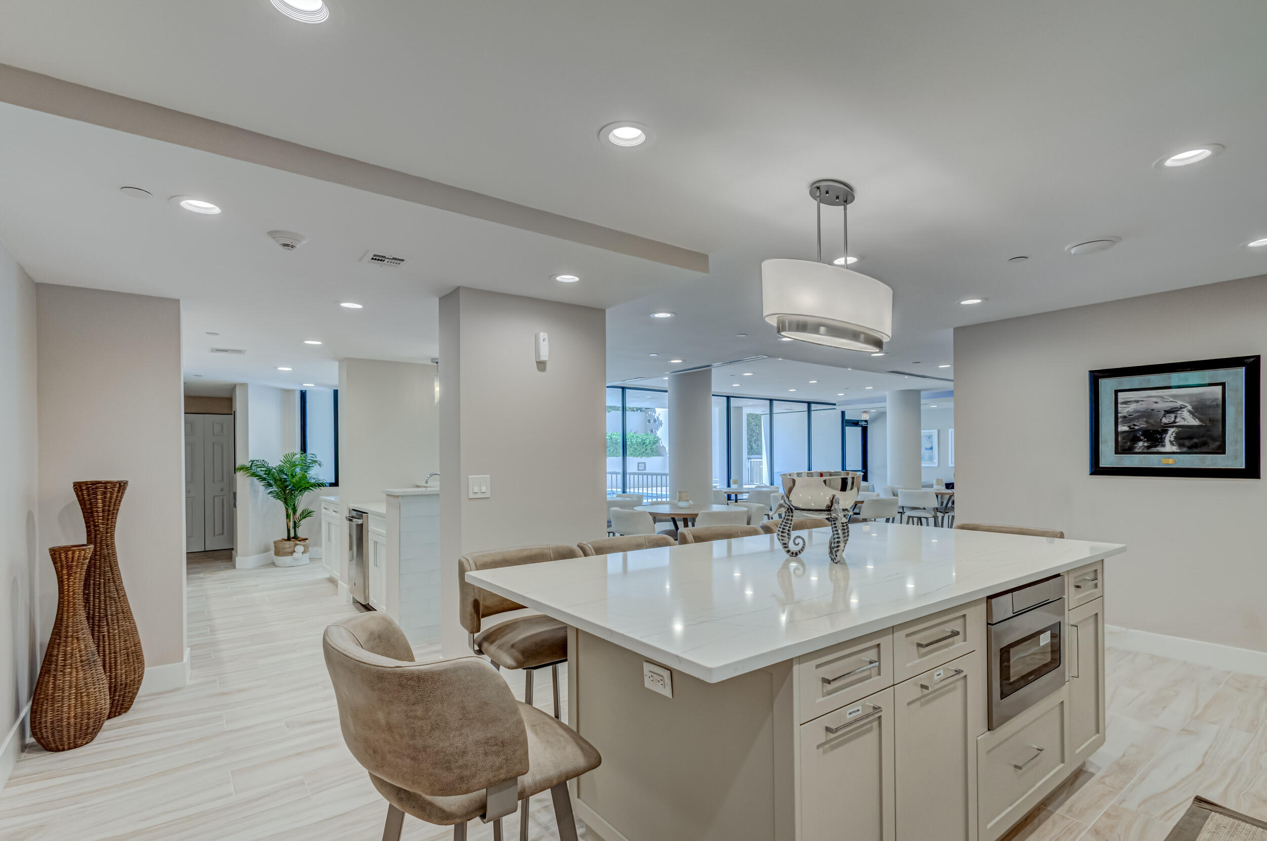 5250 N Ocean Drive 6s