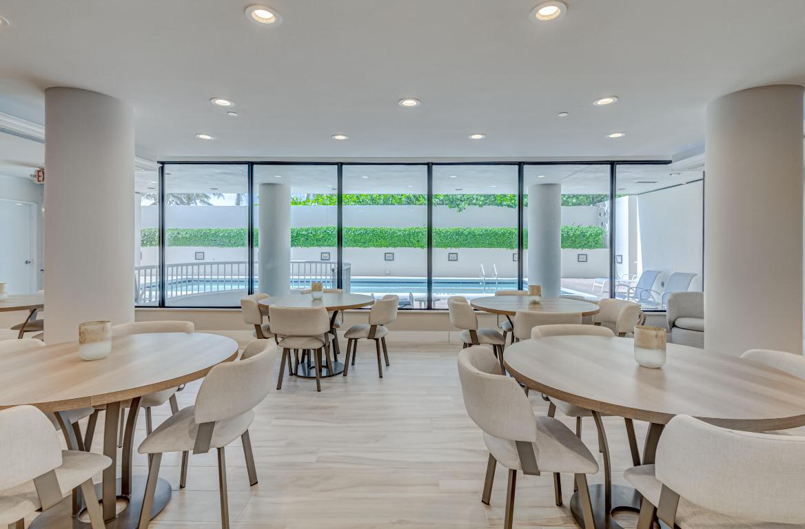 5250 N Ocean Drive 6s