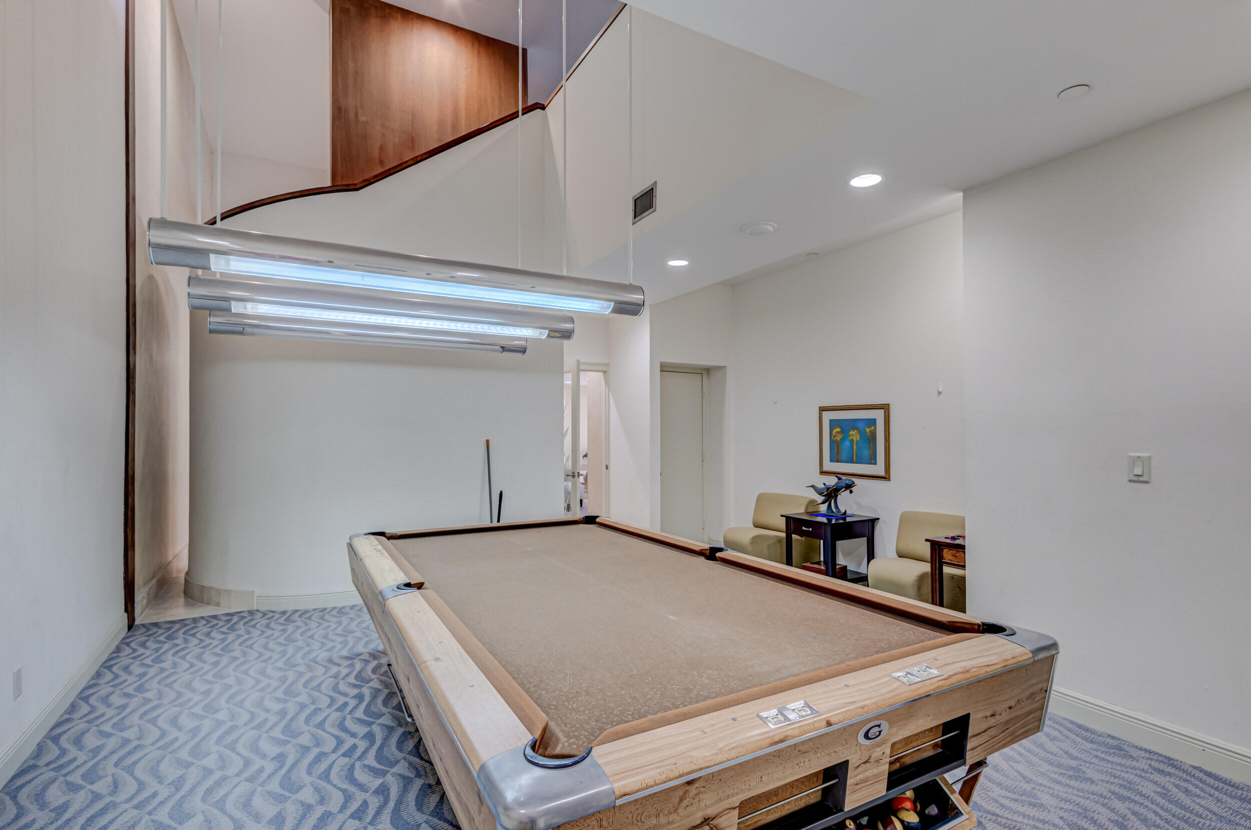 5250 N Ocean Drive 6s