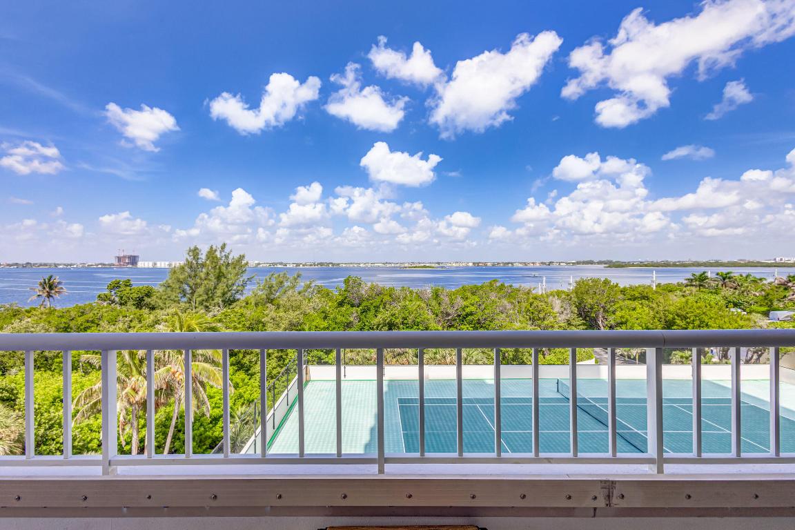 5250 N Ocean Drive 6s