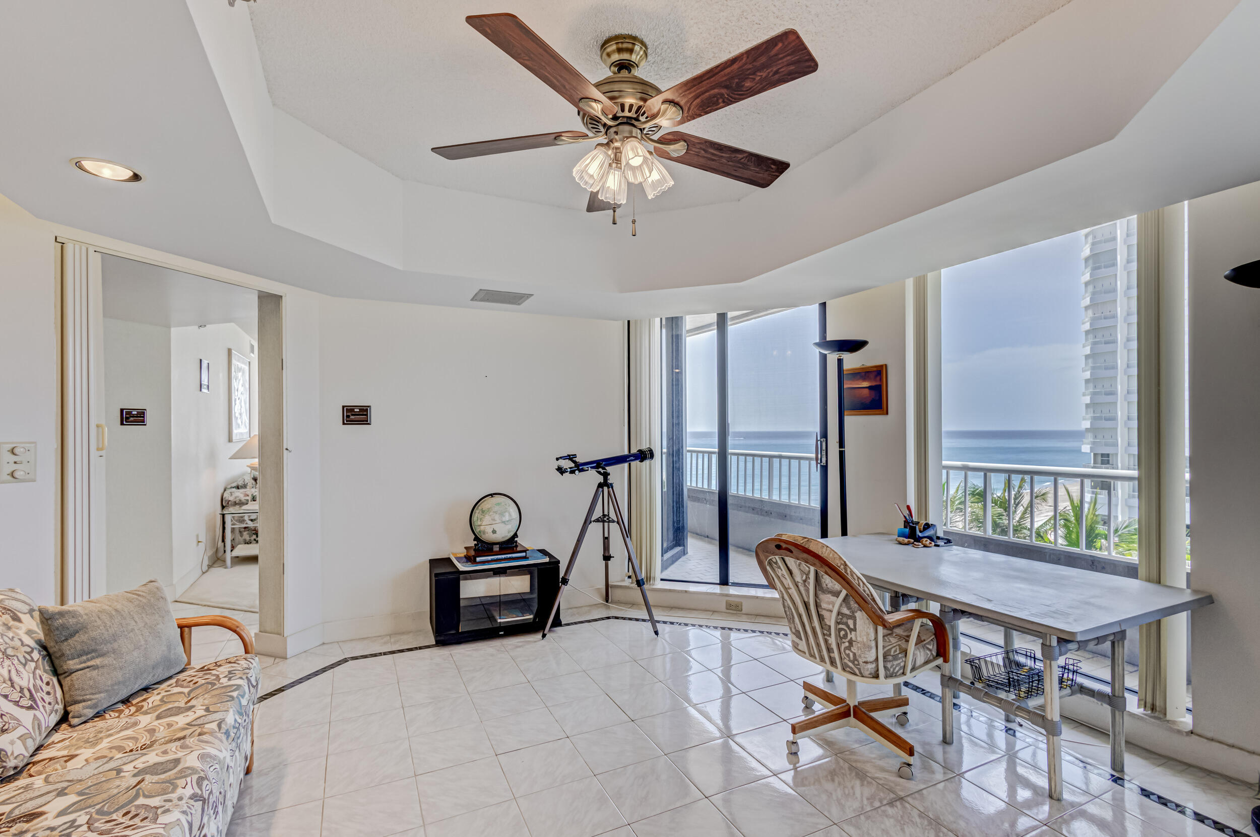 5250 N Ocean Drive 6s