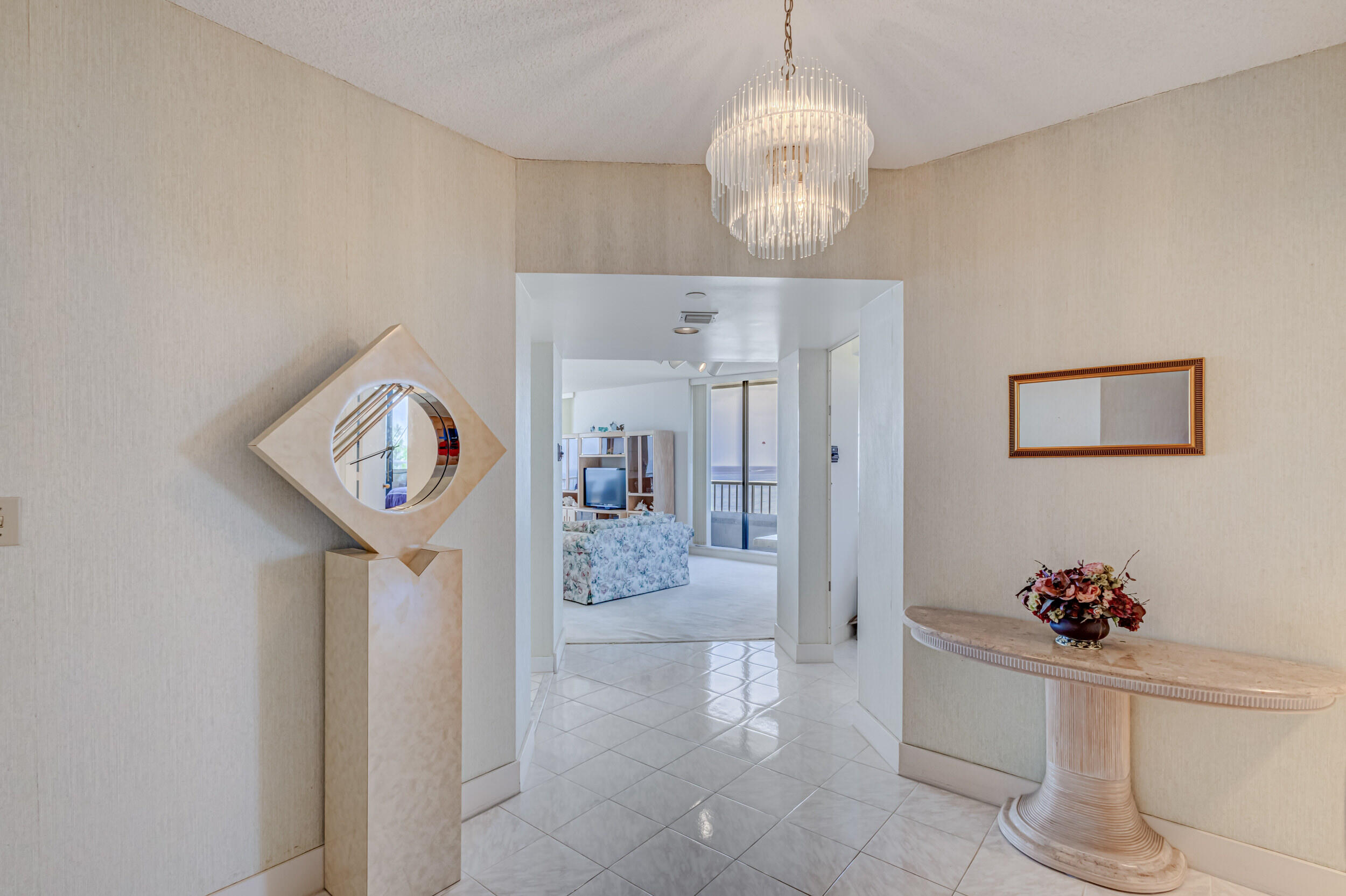 5250 N Ocean Drive 6s