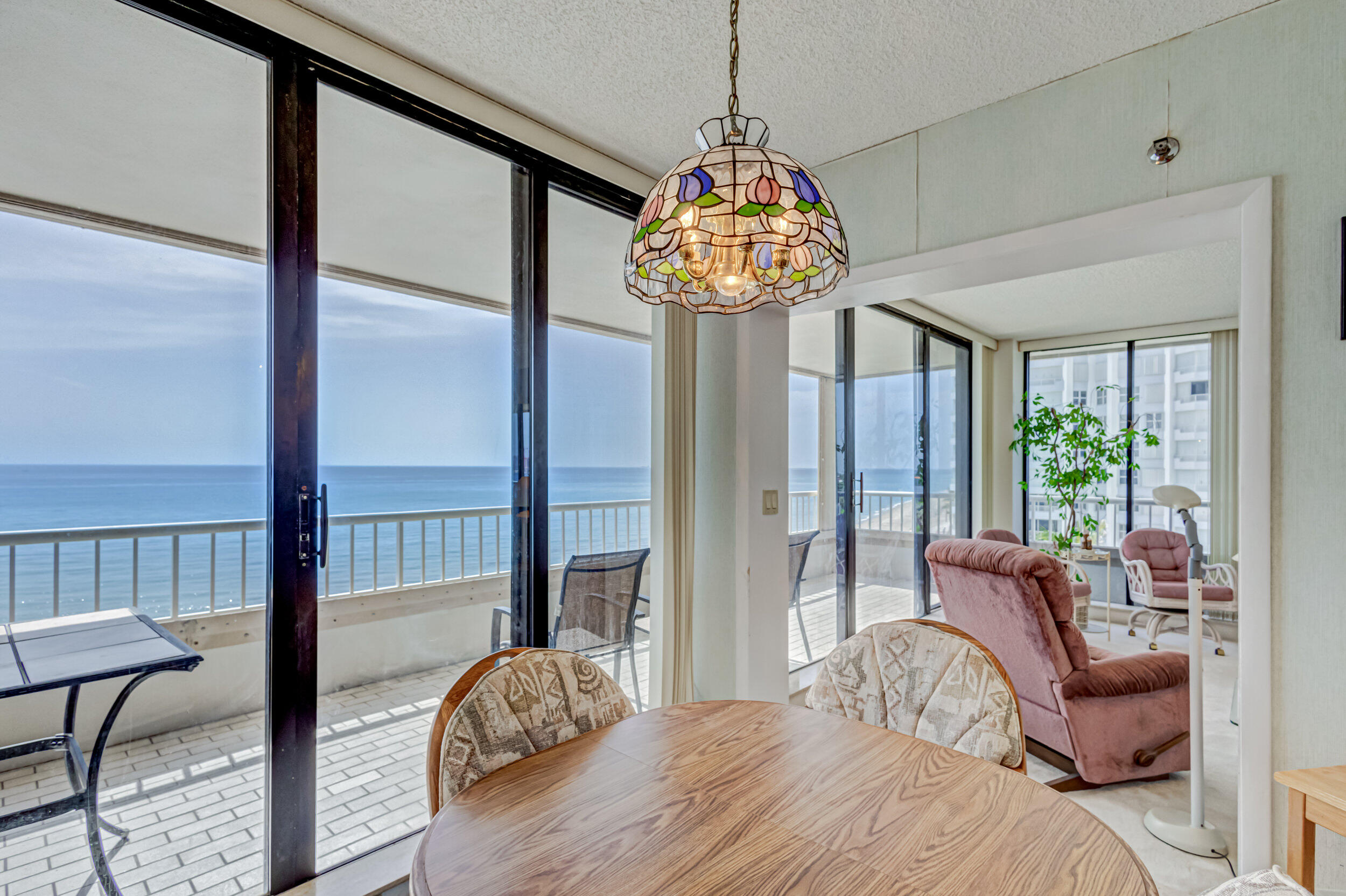 5250 N Ocean Drive 6s