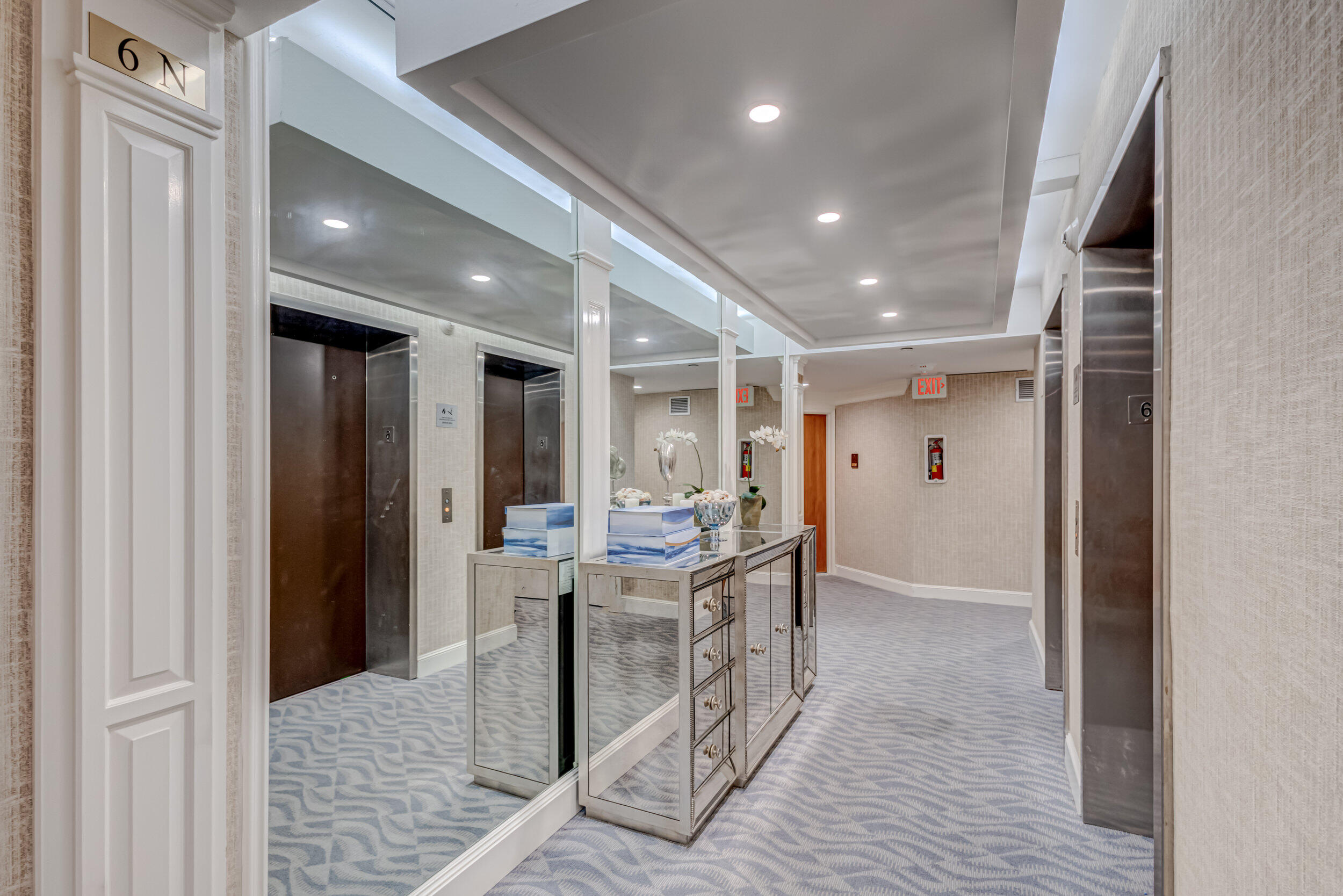 5250 N Ocean Drive 6s