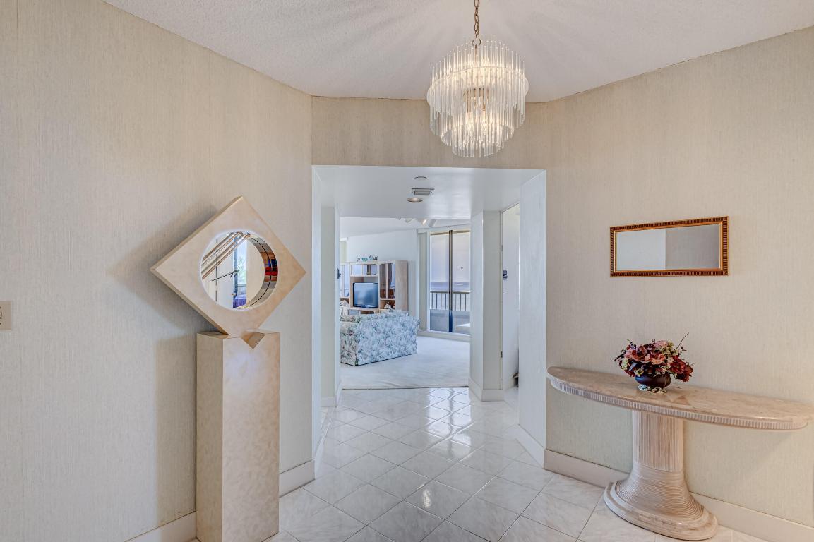 5250 N Ocean Drive 6s