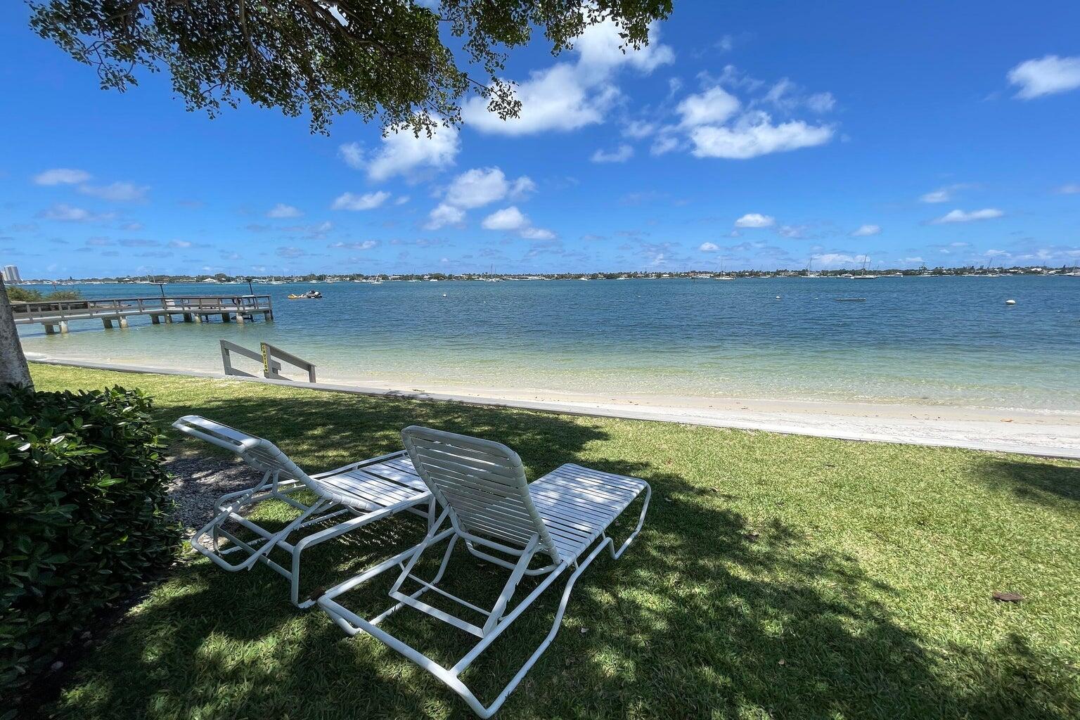 5600 N Flagler Drive 2205