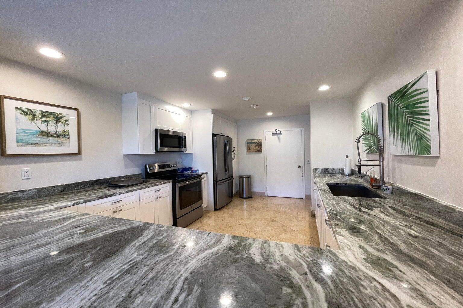 5600 N Flagler Drive 2205
