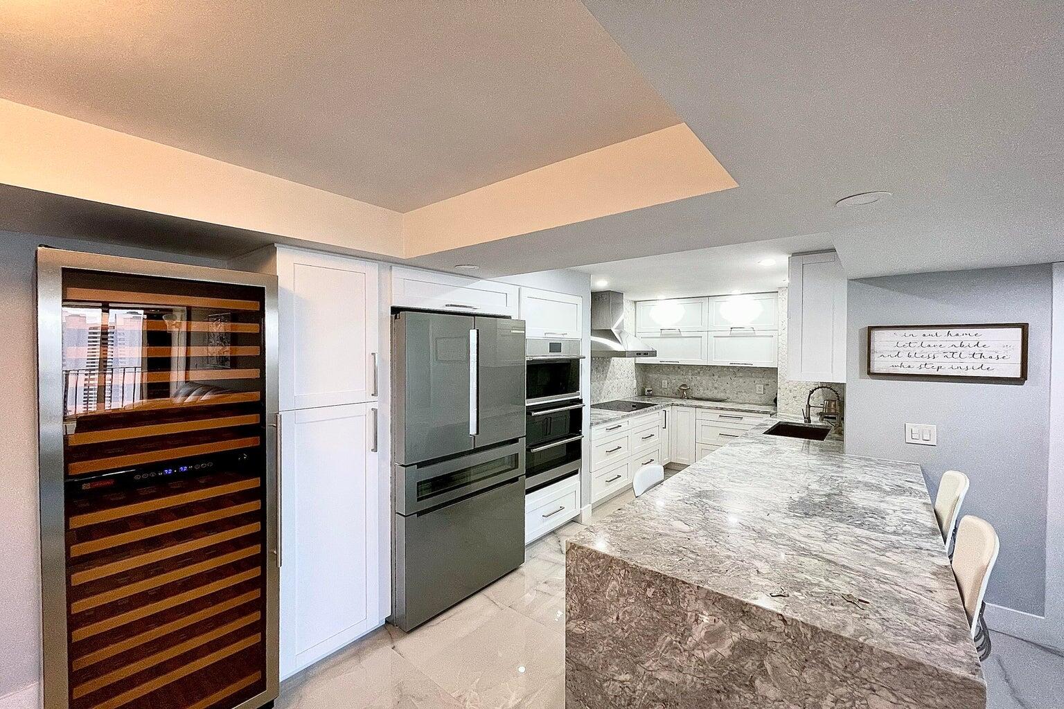 5600 N Flagler Drive 2205