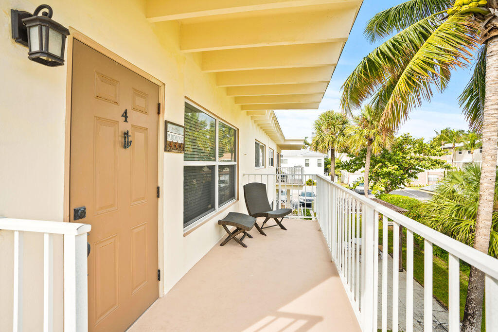 114 Cascade Lane 4