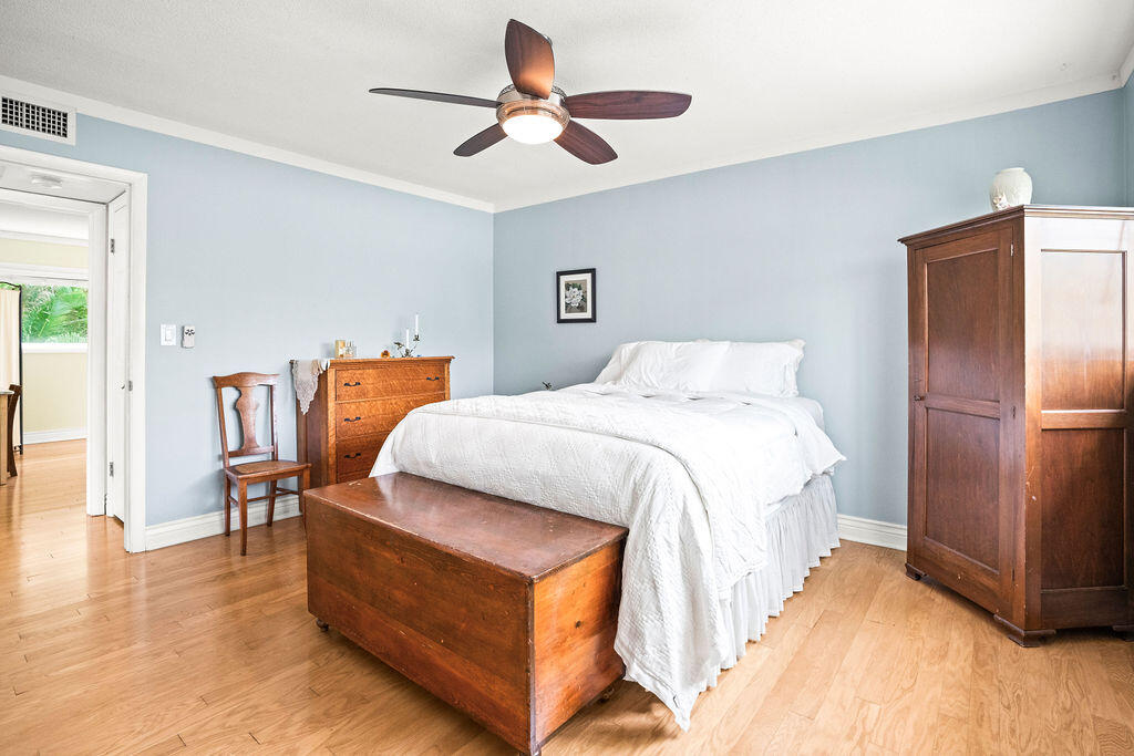 114 Cascade Lane 4
