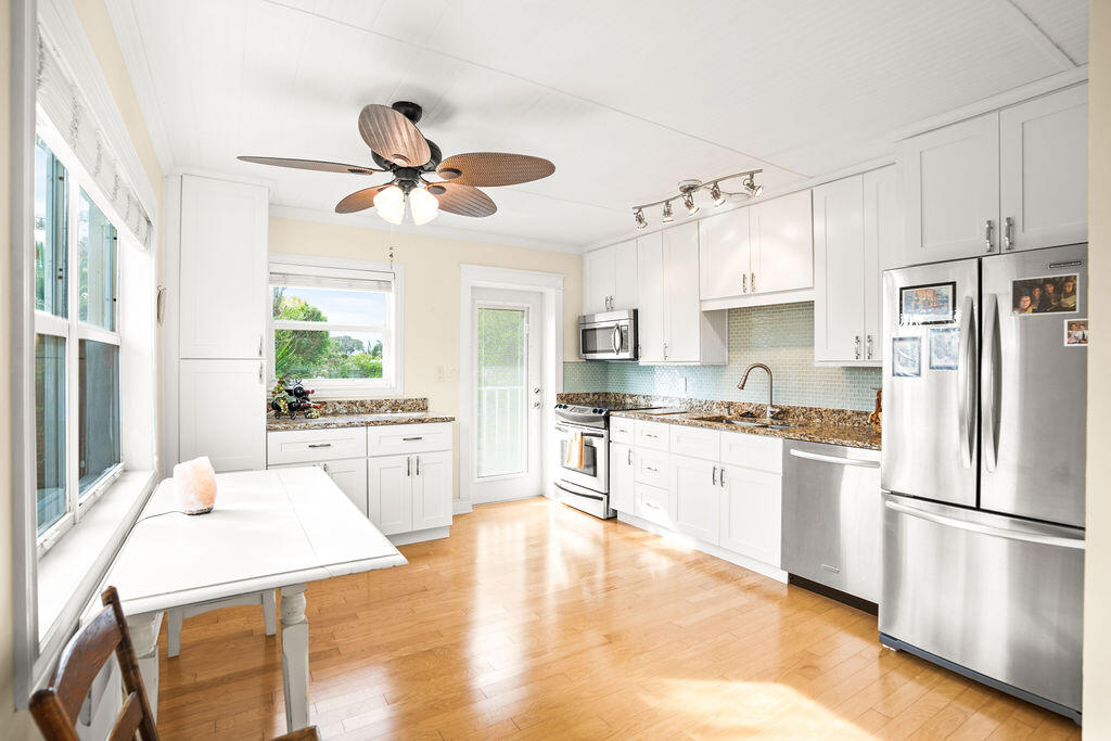 114 Cascade Lane 4