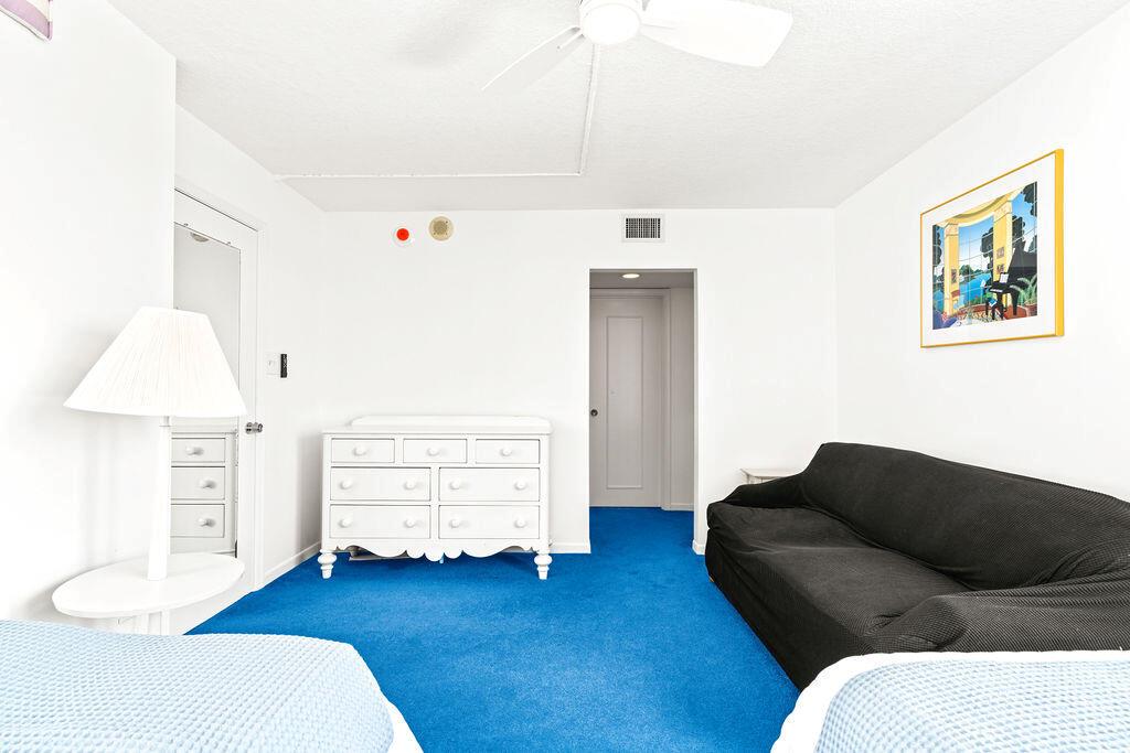 5380 N Ocean Drive 10g