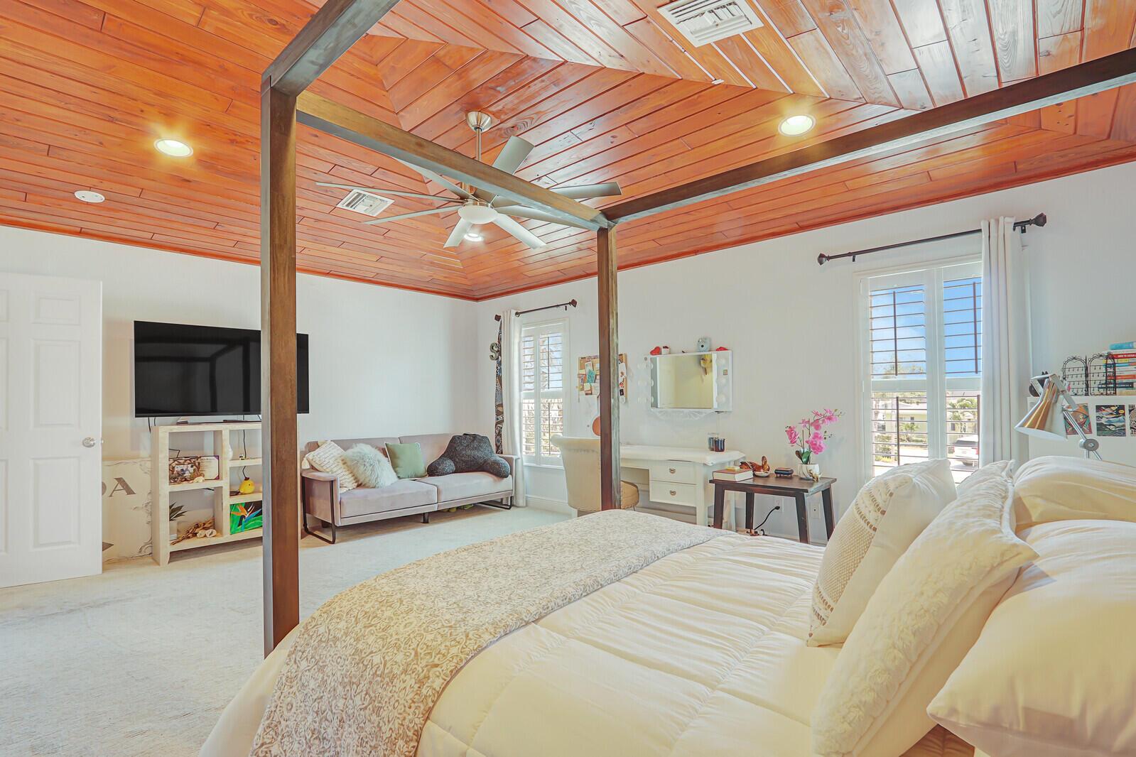 605 Flotilla Lane