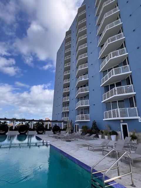 1551 N Flagler Drive L6