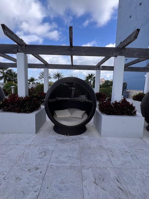 1551 N Flagler Drive L6